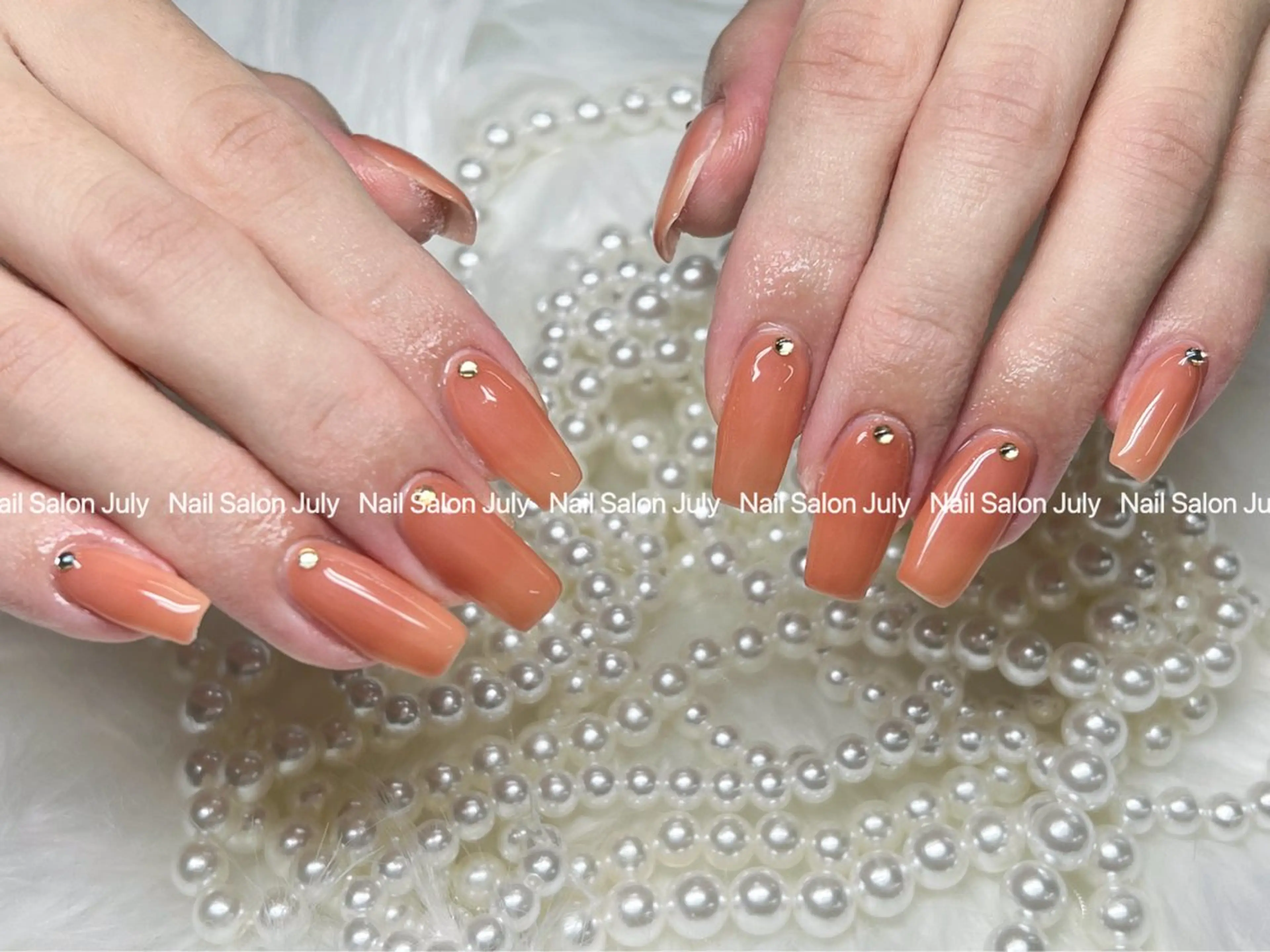 ネイル アートネイル オーロラネイル ジェルネイル ガーリー キラキラネイル July モモのネイルデザイン