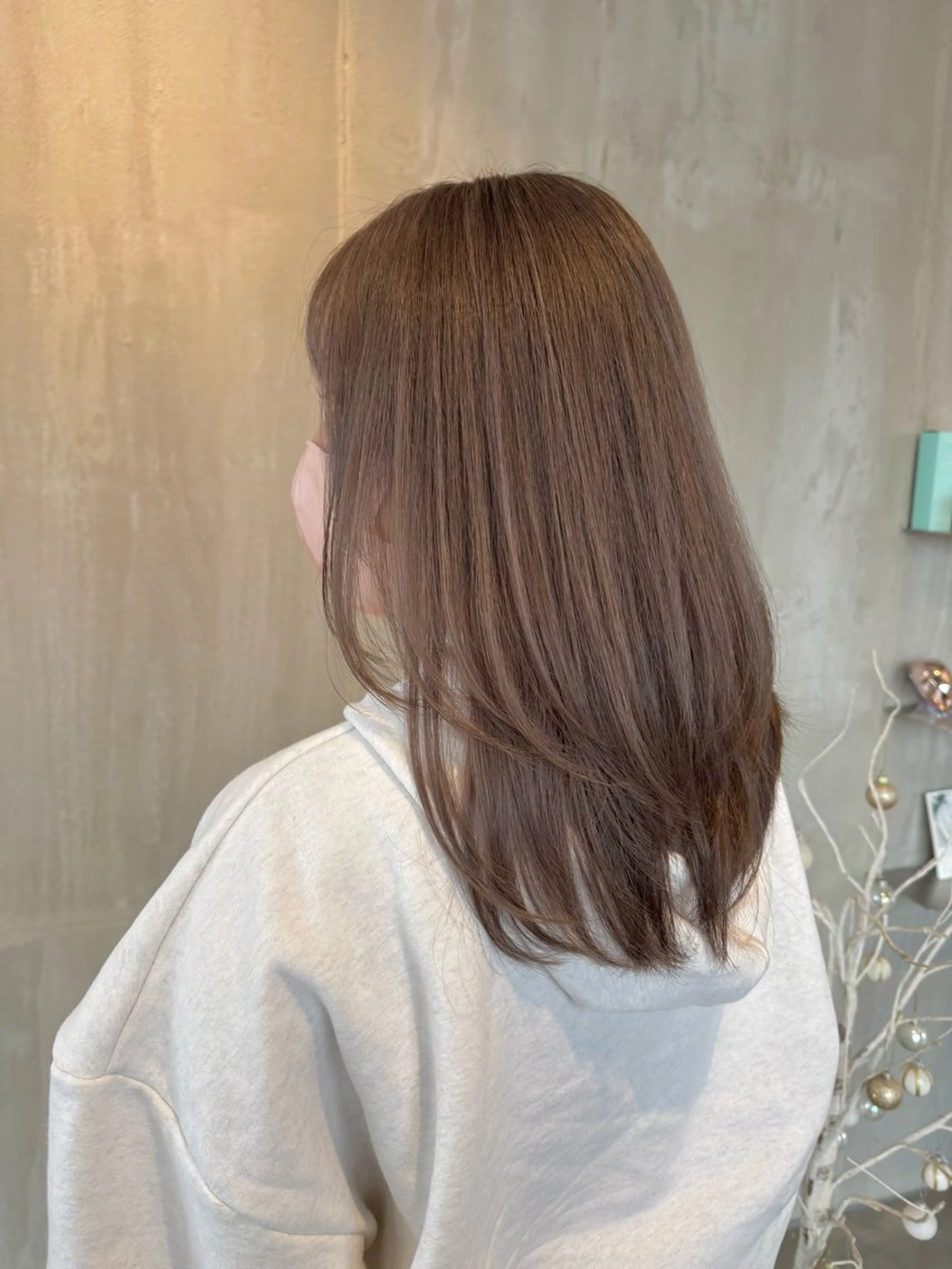 セミロング カラー ヘアカラー トリートメント 透明感カラー 天羅のヘアスタイル