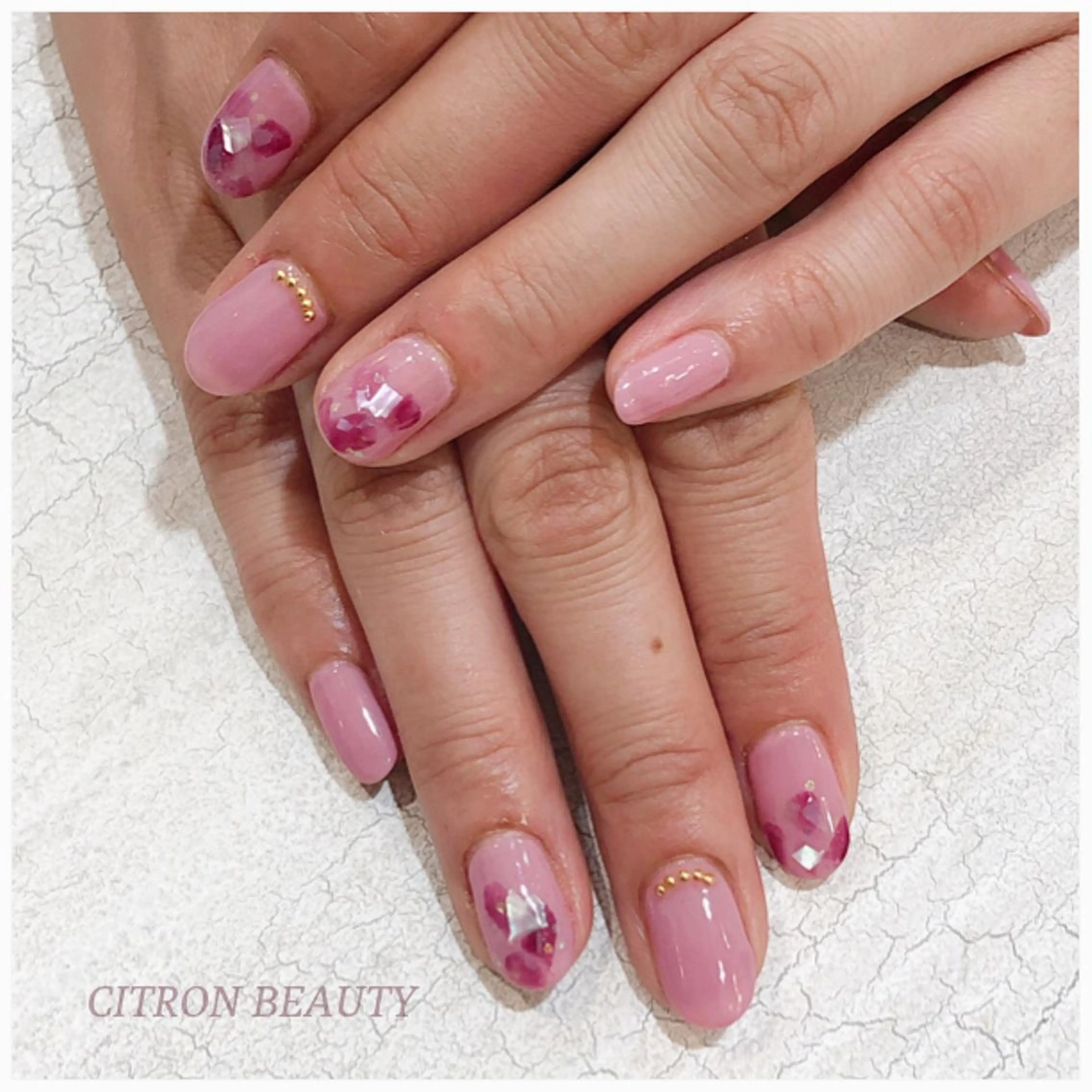 ネイル ピンク シンプルネイル CITRON NAIL💅練習生のネイルデザイン