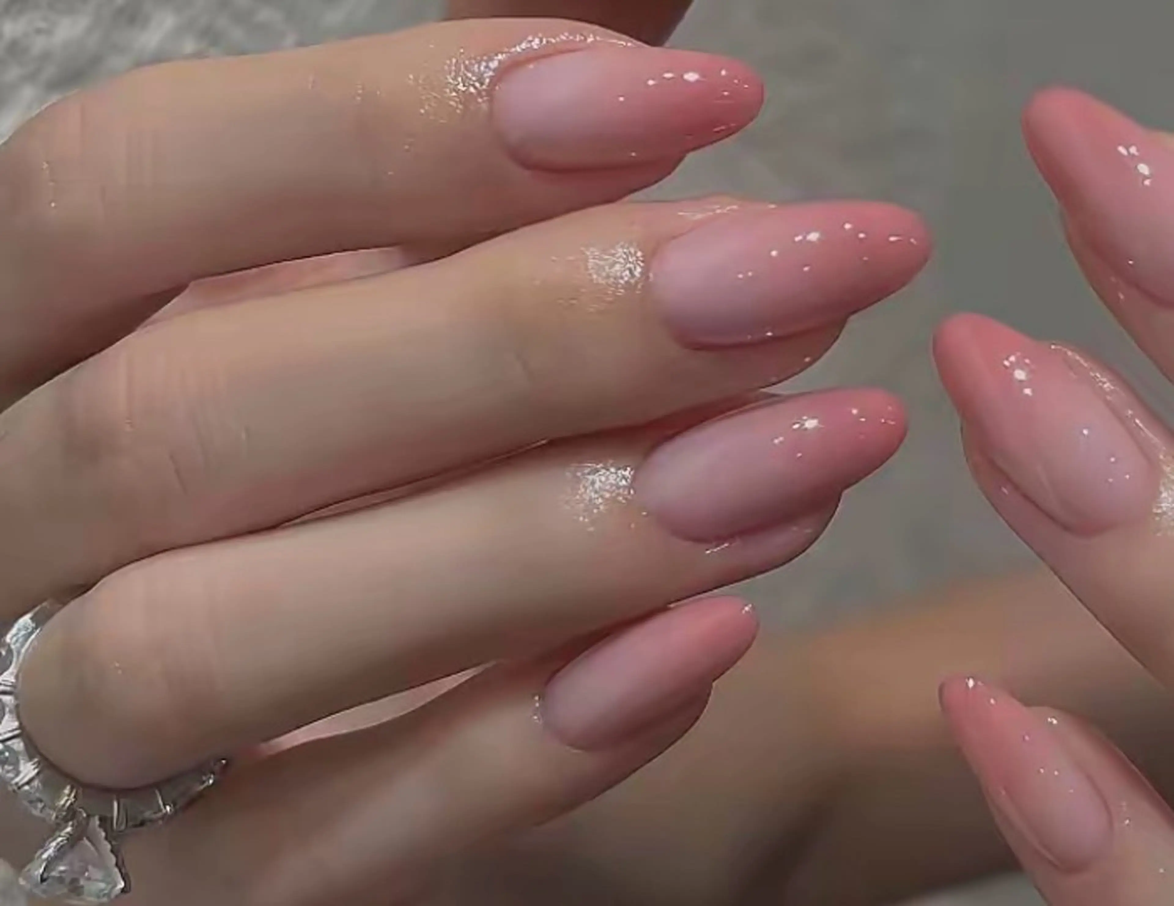 オフ込み➕ケア➕グラデーションの写真