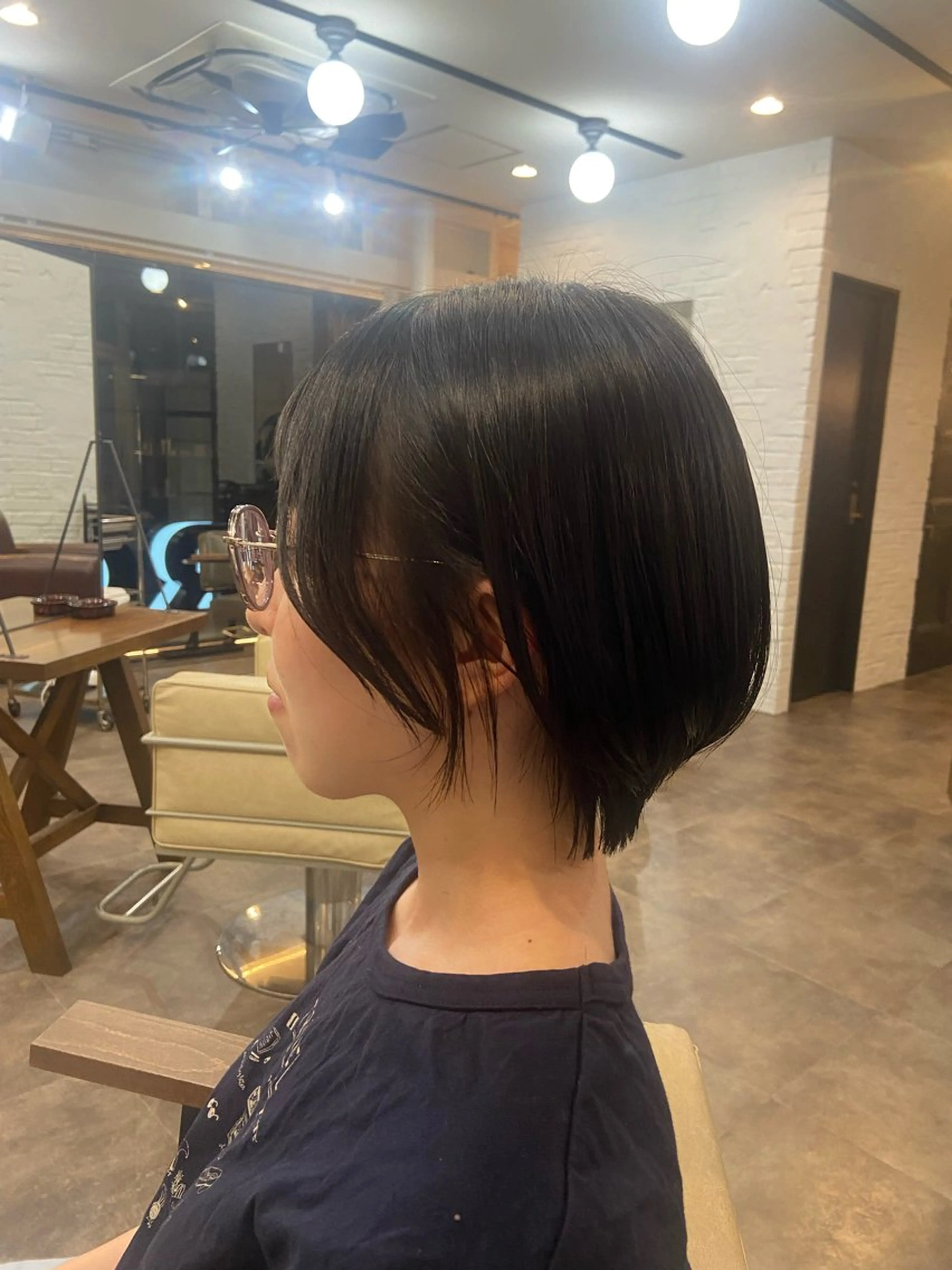 ショート ショートボブ ボブ ショートヘア 艶髪矯正|ダイオウ シュナのヘアスタイル