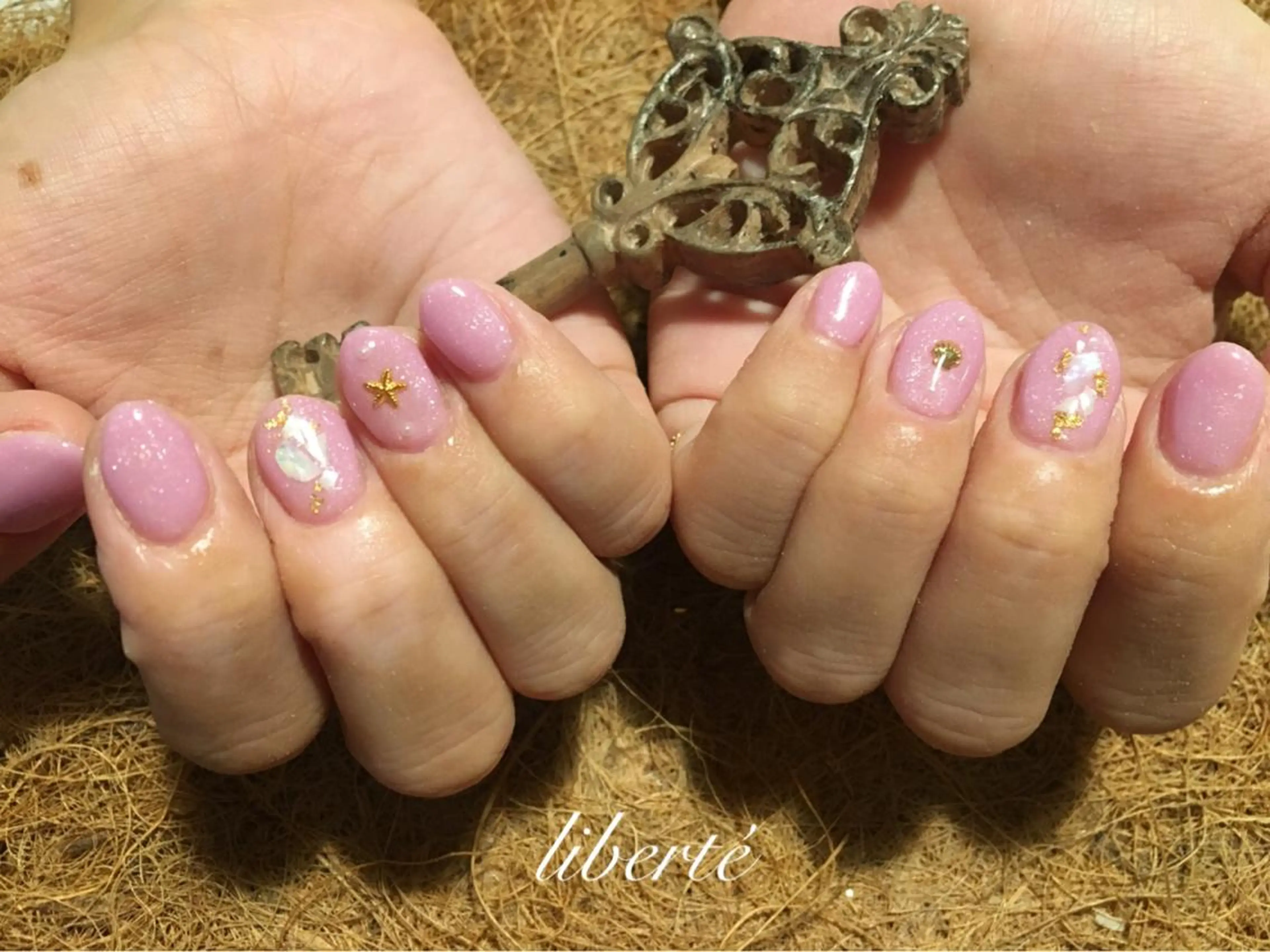 ネイル liberté (リベルテ)のネイルデザイン