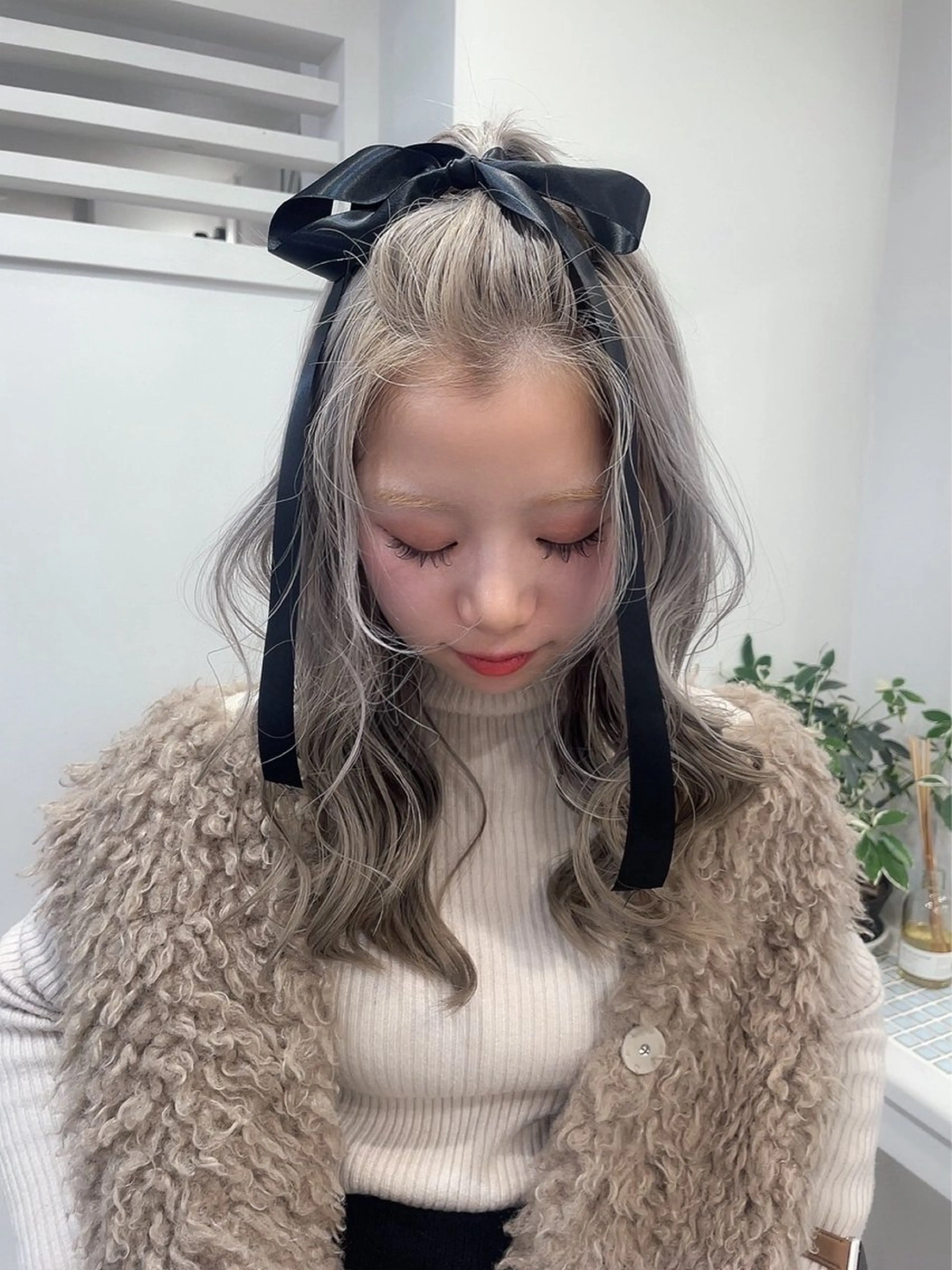 セミロング カラー ヘアアレンジ ミストバング ベージュカラー ブリーチ ケアブリーチ ダブルカラー ダブルカラーVia/ airi♡のヘアスタイル