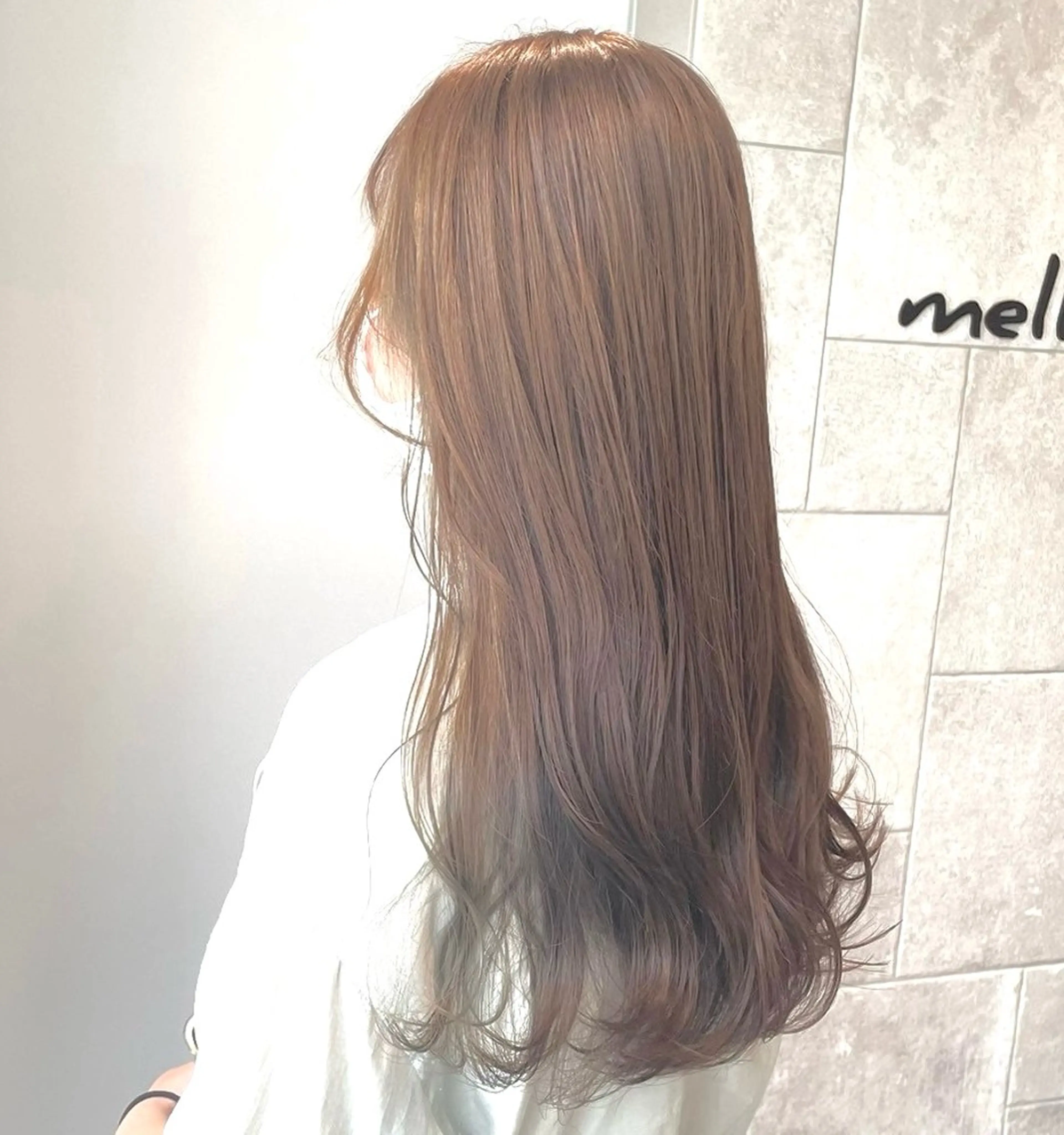 ロング カラー パーマ 🌈コテ巻き風パーマ LOHASせいな🌈のヘアスタイル