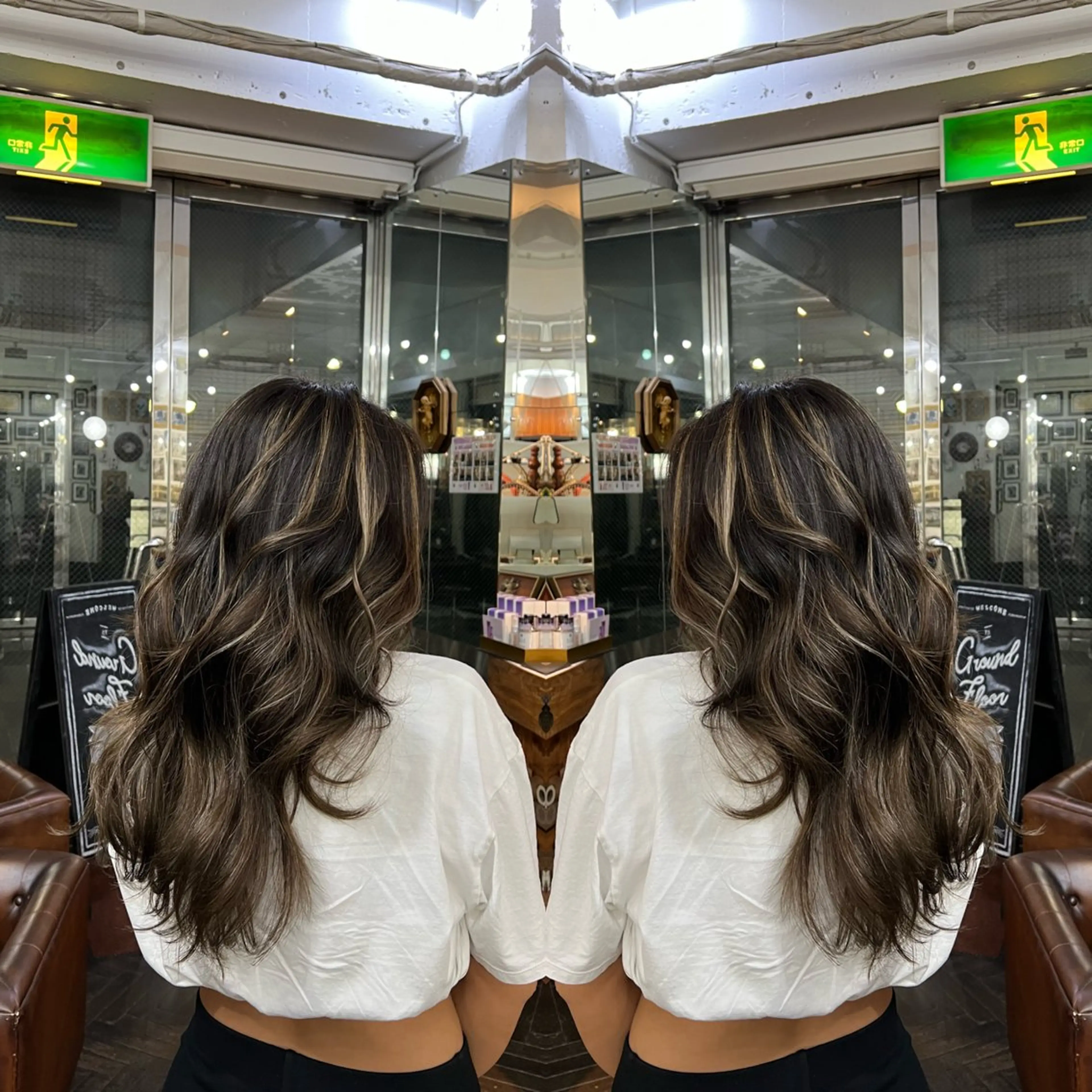 ロング カラー ハイライト/レイヤー /ハイトーン/AOIのヘアスタイル