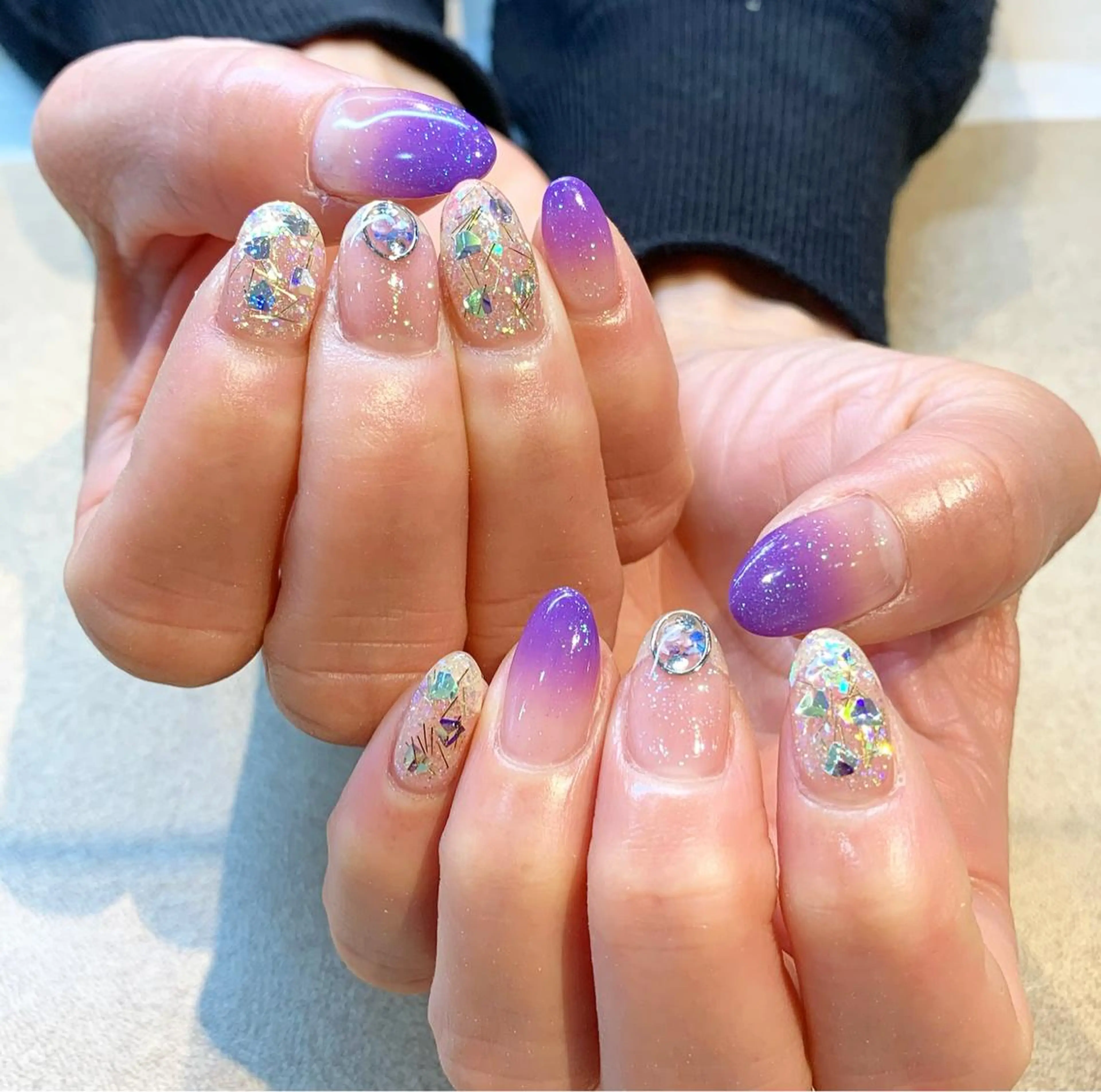 ネイル ハンドネイル 鈴木 華乃のネイルデザイン