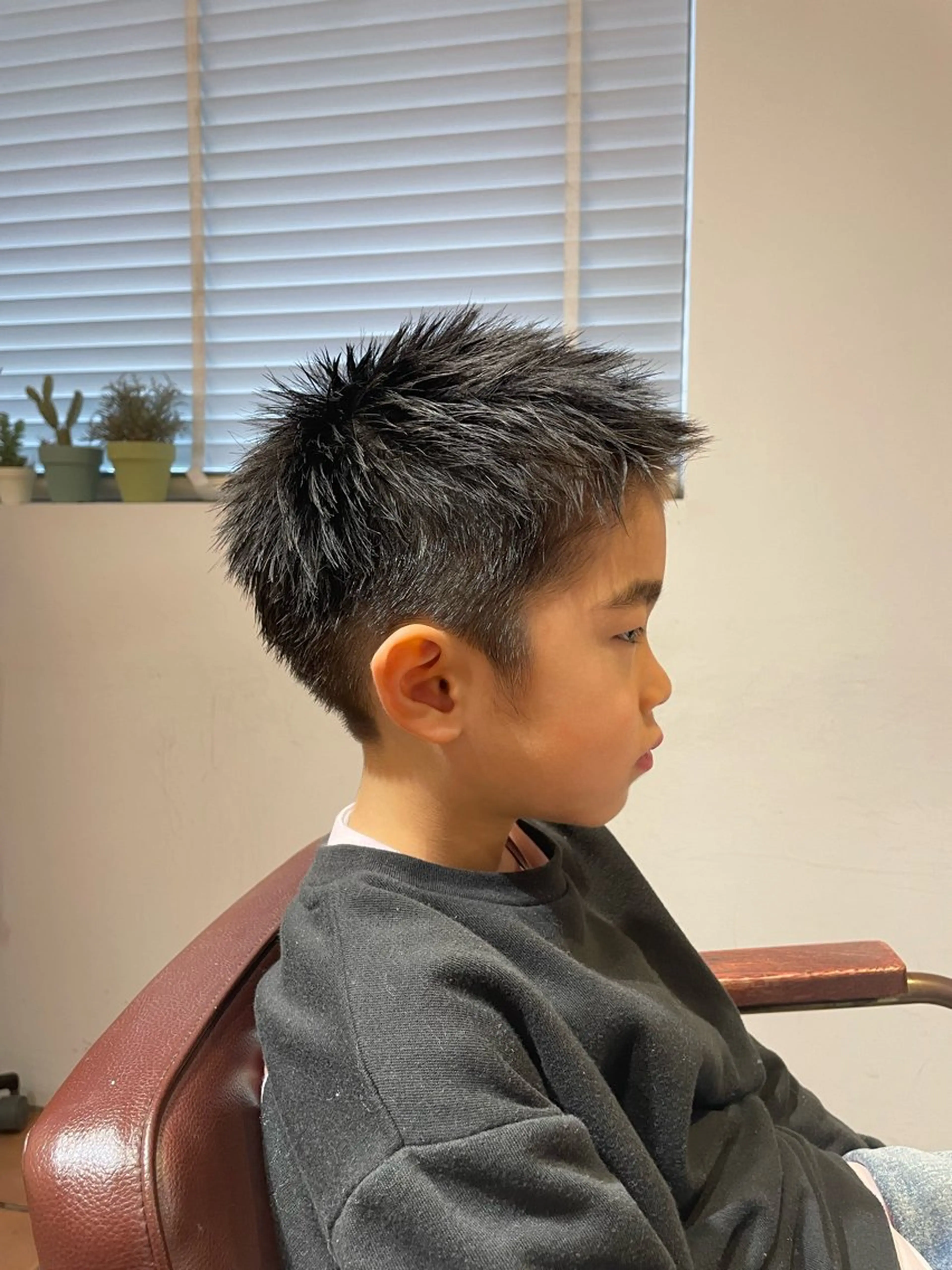 メンズ キッズ ｋｉｒｉ逗子🌺 MOEKA🌺のヘアスタイル