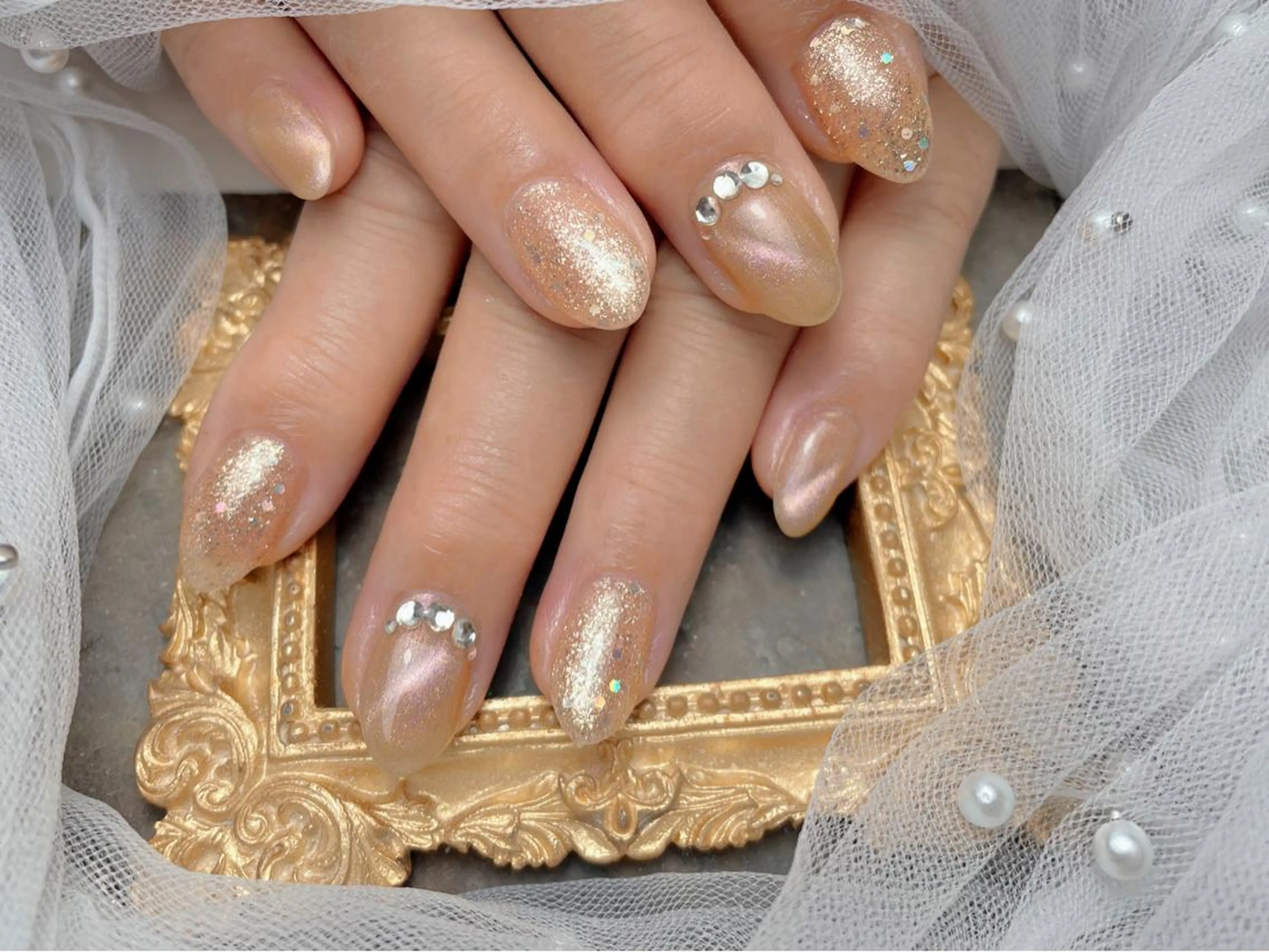 ネイル ハンドネイル マジック ミラーのネイルデザイン