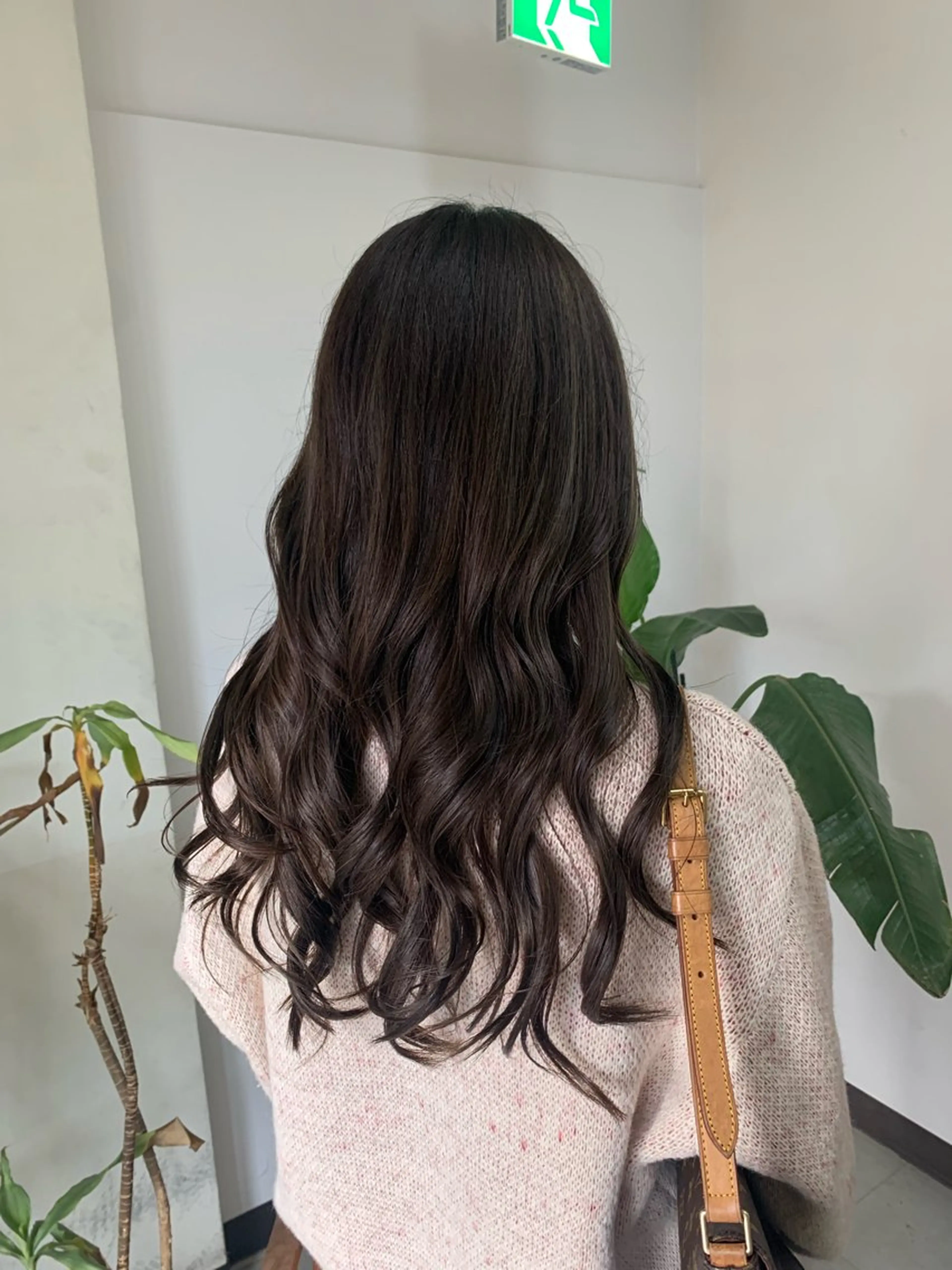 ロング 透明感カラー wacoのヘアスタイル