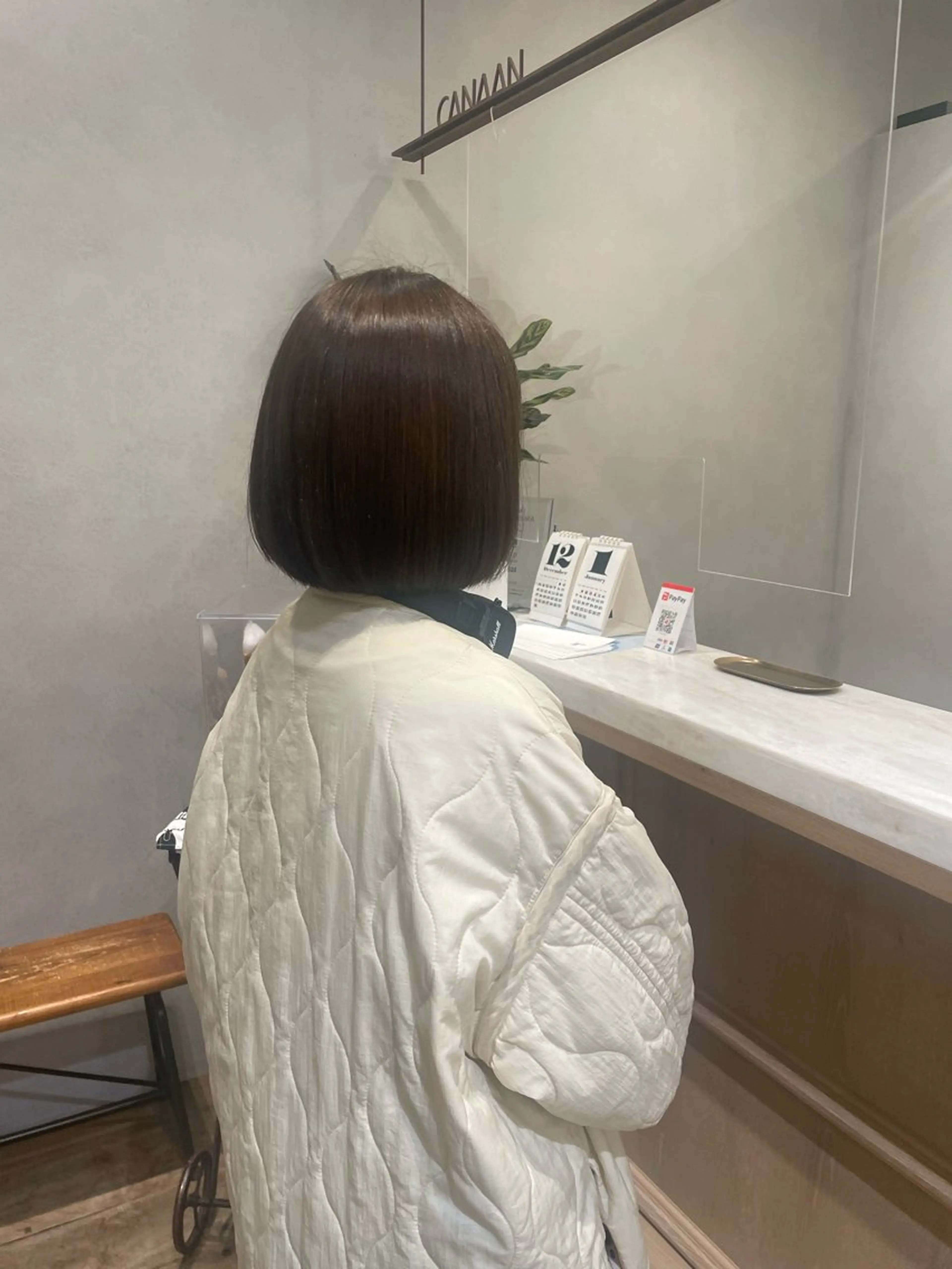 ミディアム カラー ベージュカラー ブリーチ ブリーチなしカラー オリーブベージュ ヘアカラー 村田 旭のヘアスタイル