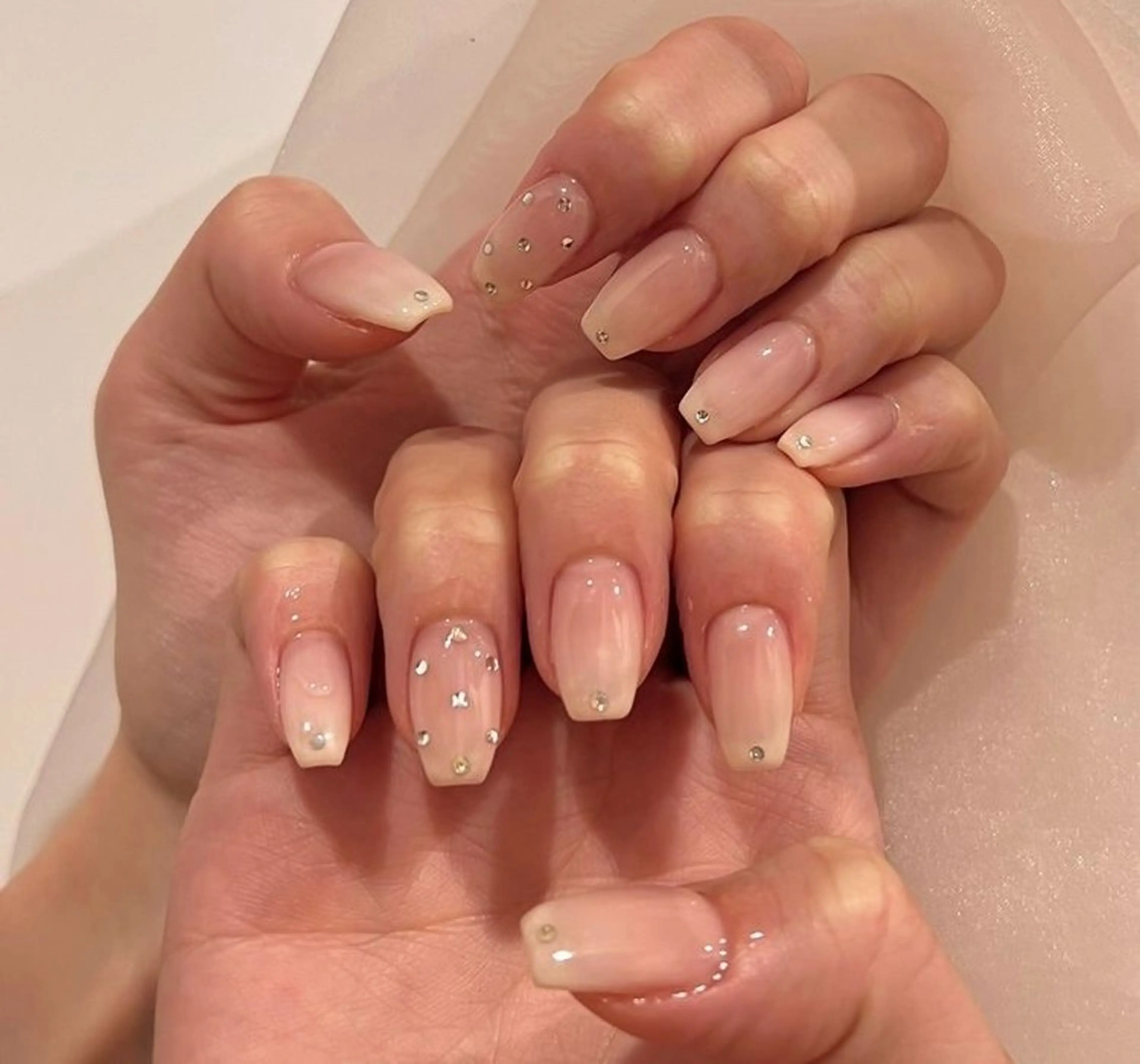 ネイル ストーンネイル ハンドネイル Any nail新大久保店のネイルデザイン