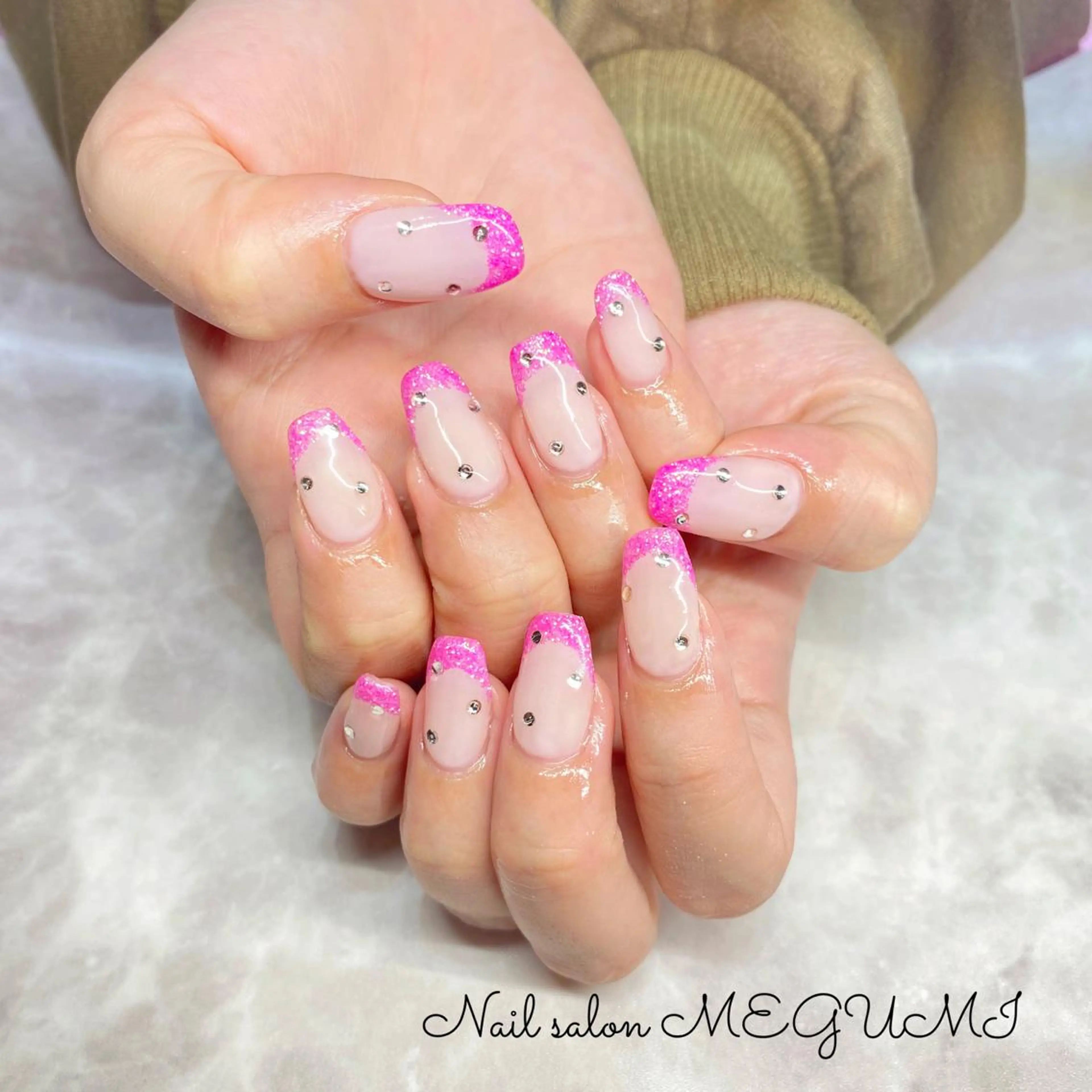 ネイル Nail salon MEGUMIのネイルデザイン