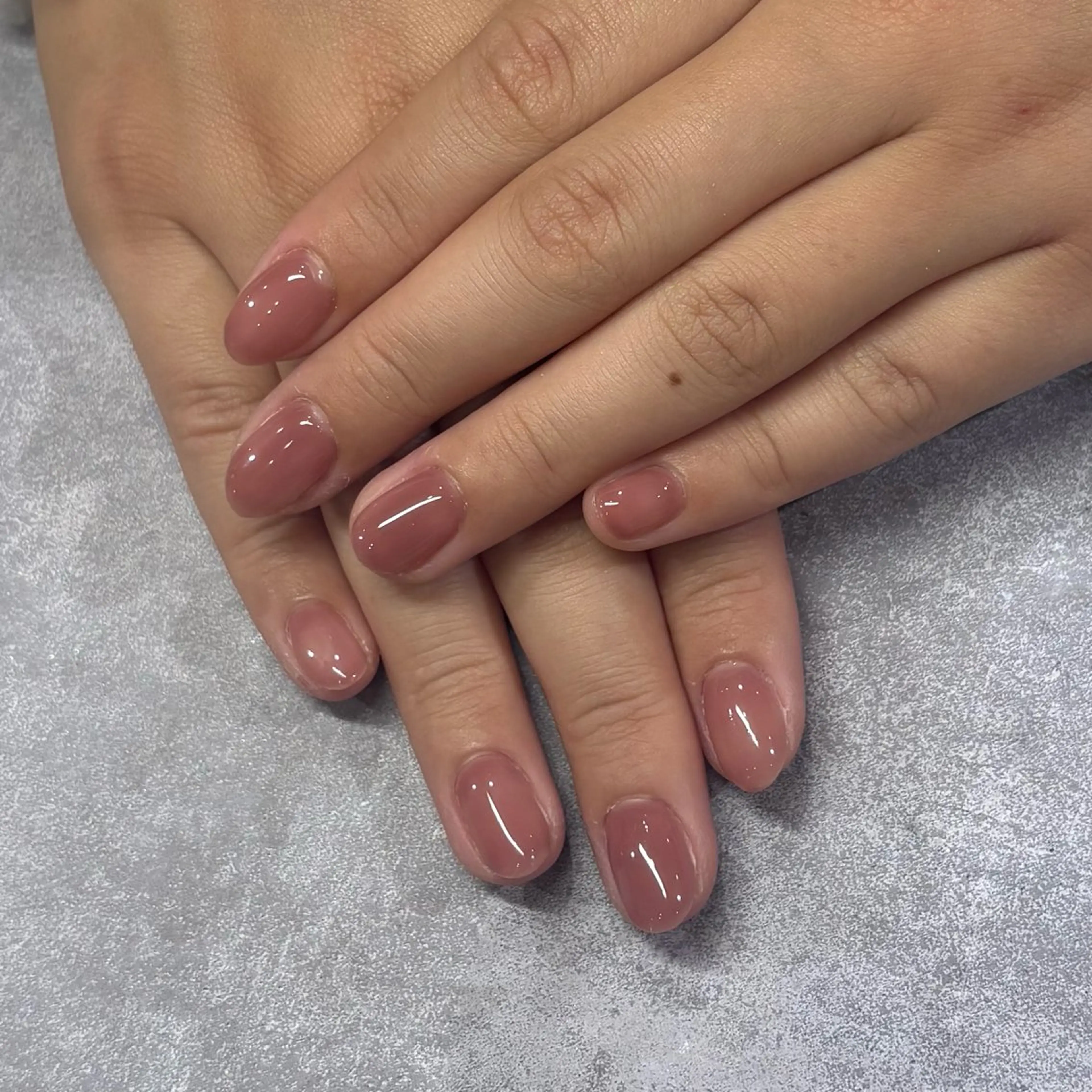 ネイル アンリッシュ新宿店 ishiiのネイルデザイン