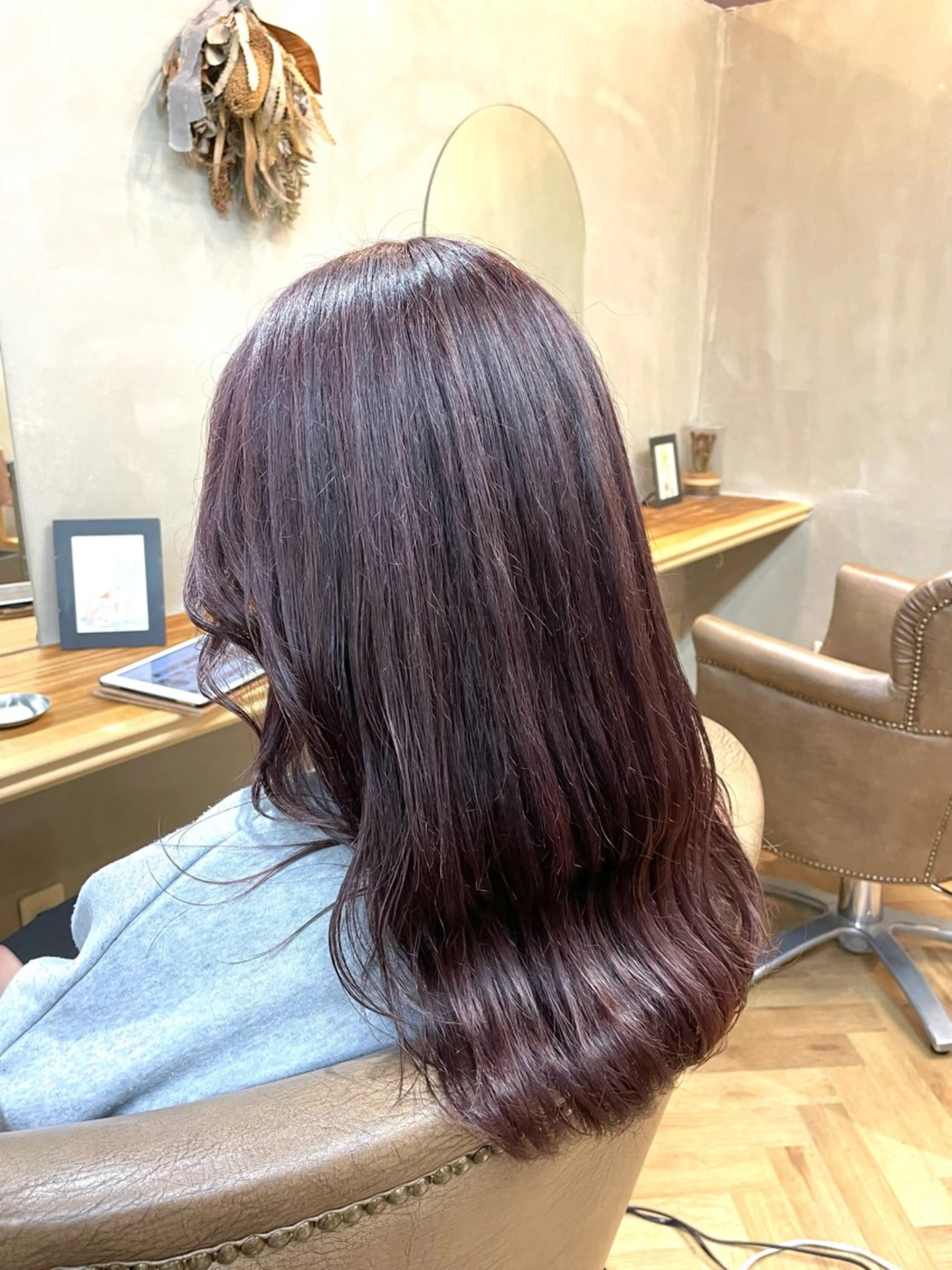 ロング カラー ブラウンカラー レッドカラー ヘアカラー 慎太朗/パーマ/ボブ /センターパートのヘアスタイル