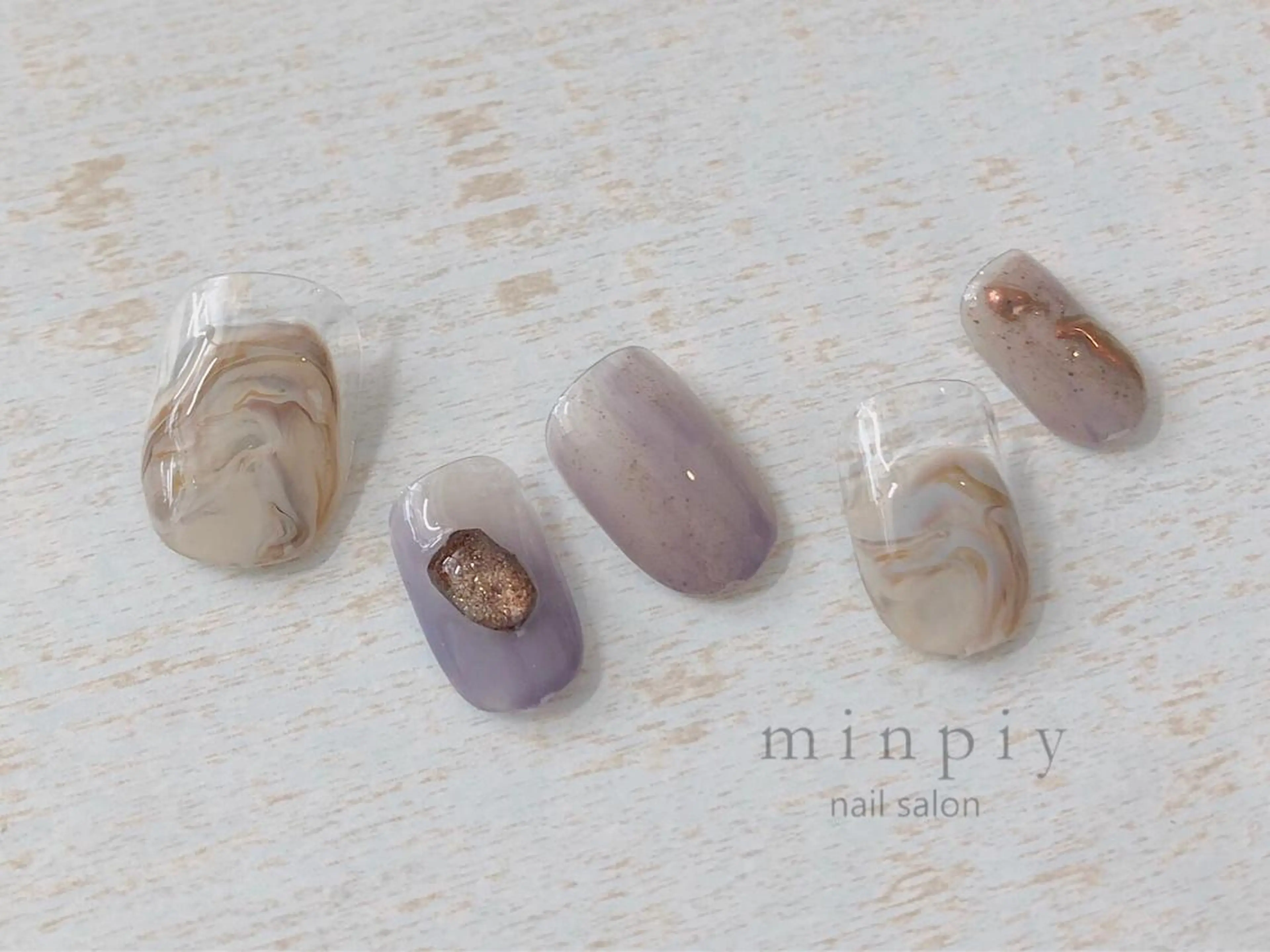 ネイル 𖡼 yumenoのネイルデザイン