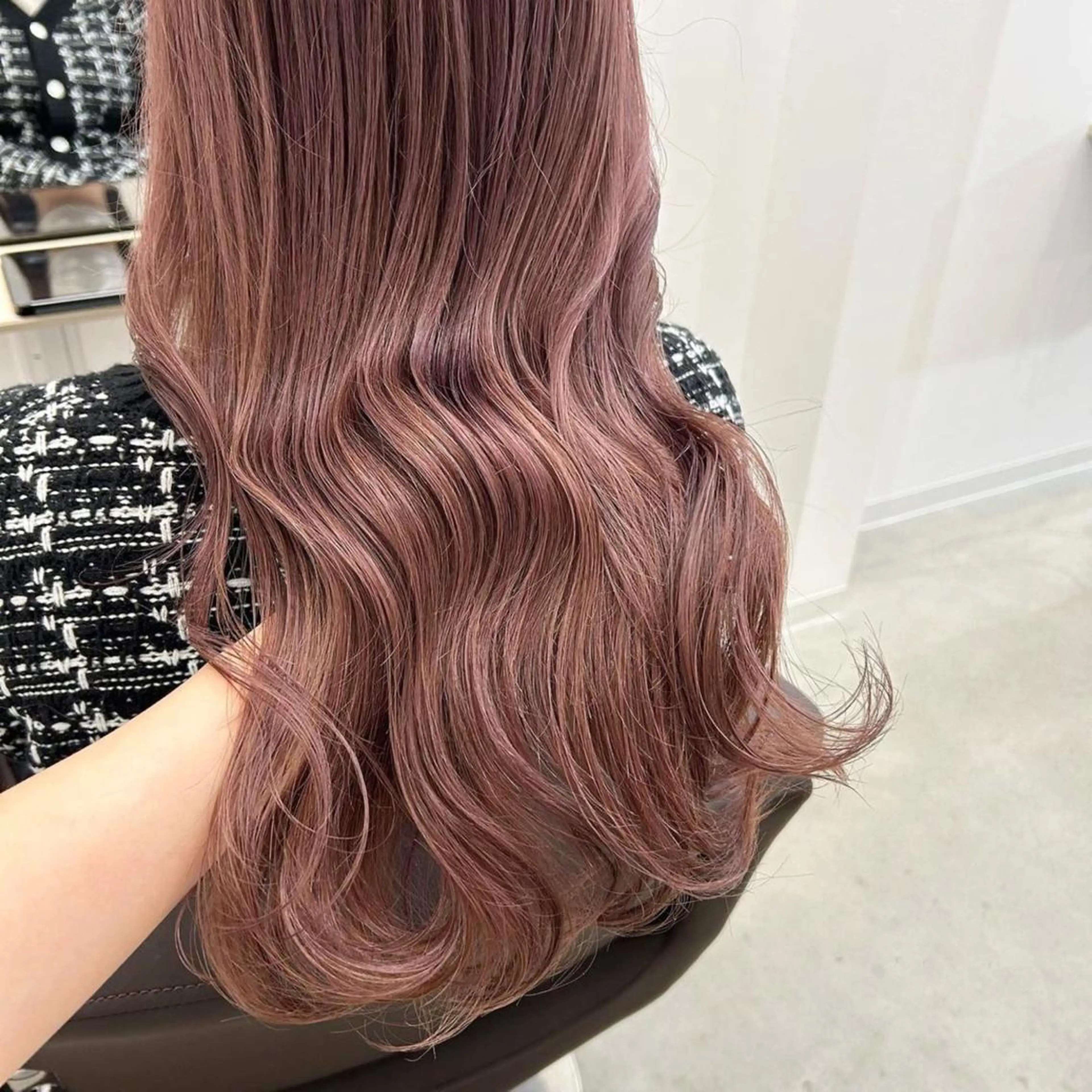 ロング カラー 堀越 美羽のヘアスタイル