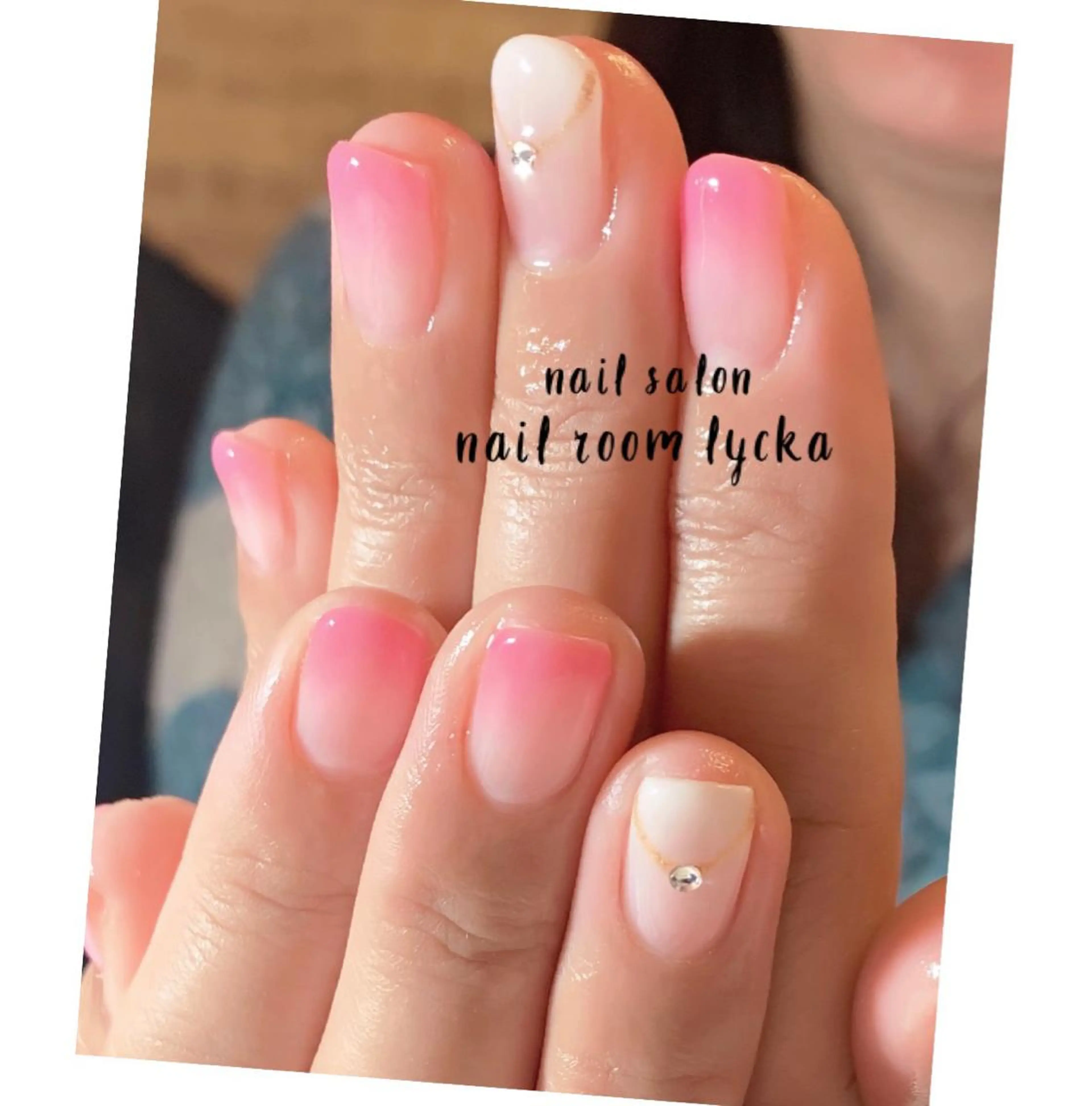 ネイル ﾈｲﾙﾙｰﾑﾘｯｶ 𝐦𝐚𝐲𝐮のネイルデザイン