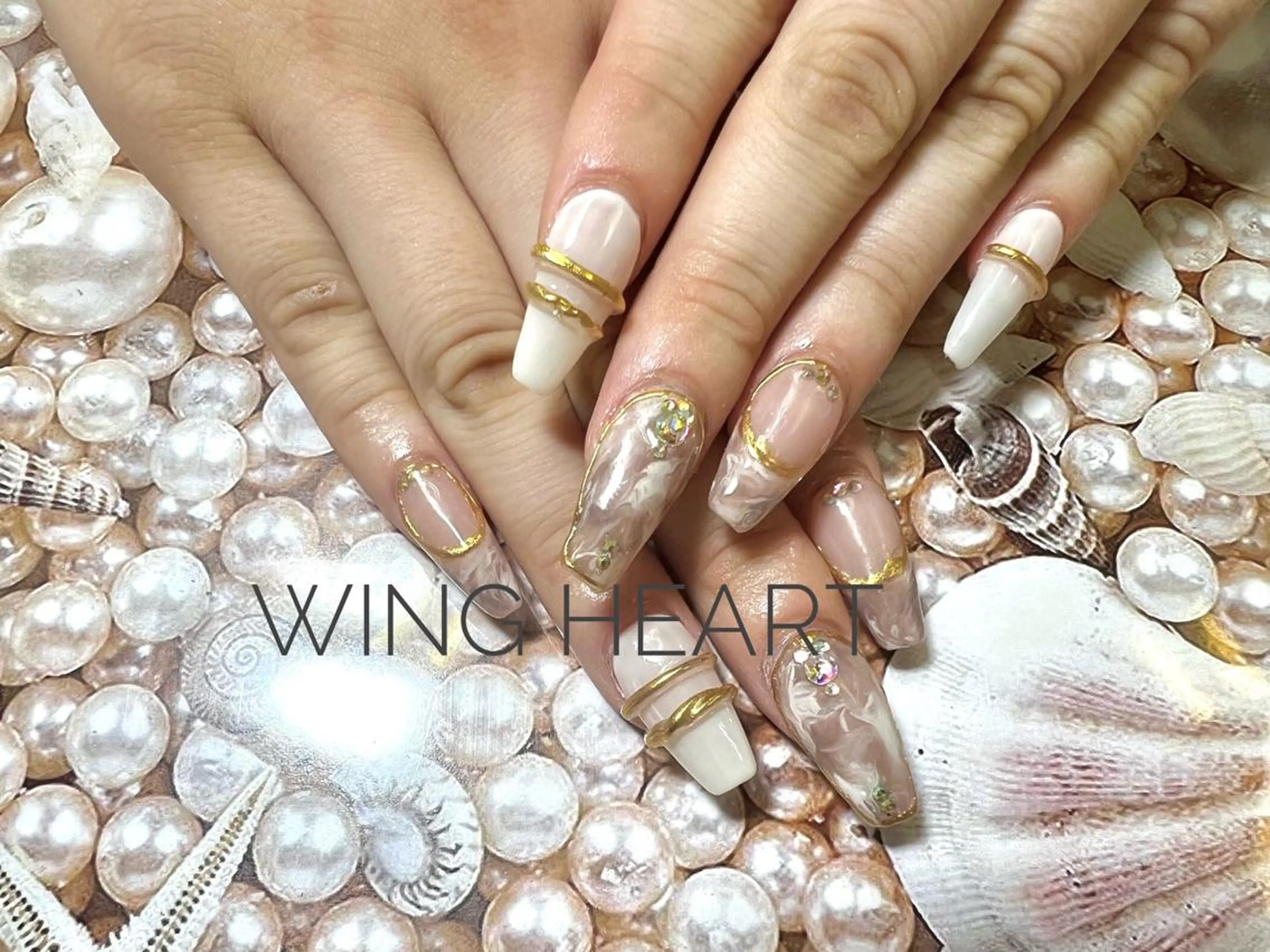 ネイル I. AYUMIのネイルデザイン