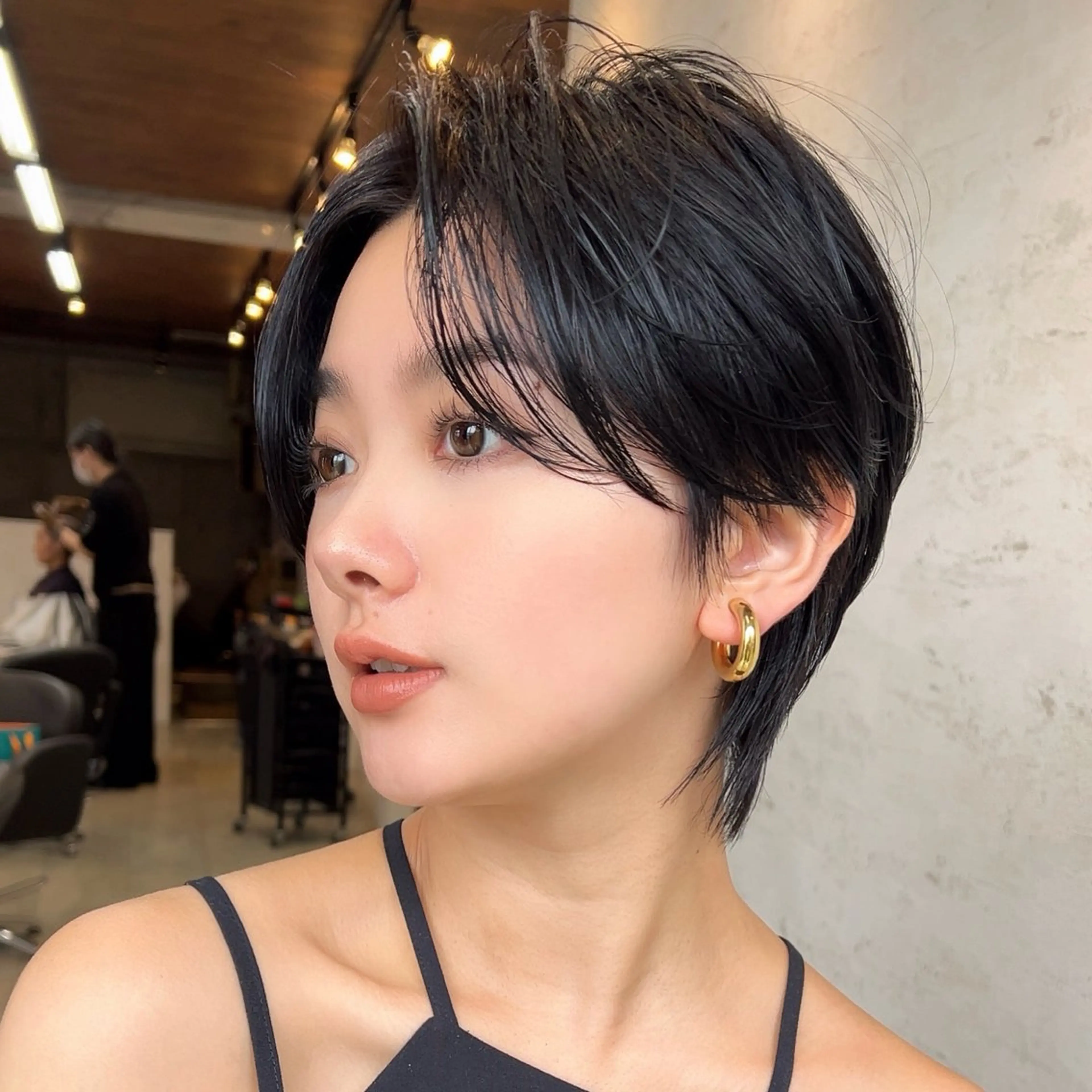 ショート カット ヘアカラー トリートメント ショート特化美容師 大阪京橋　大本　渉のヘアスタイル