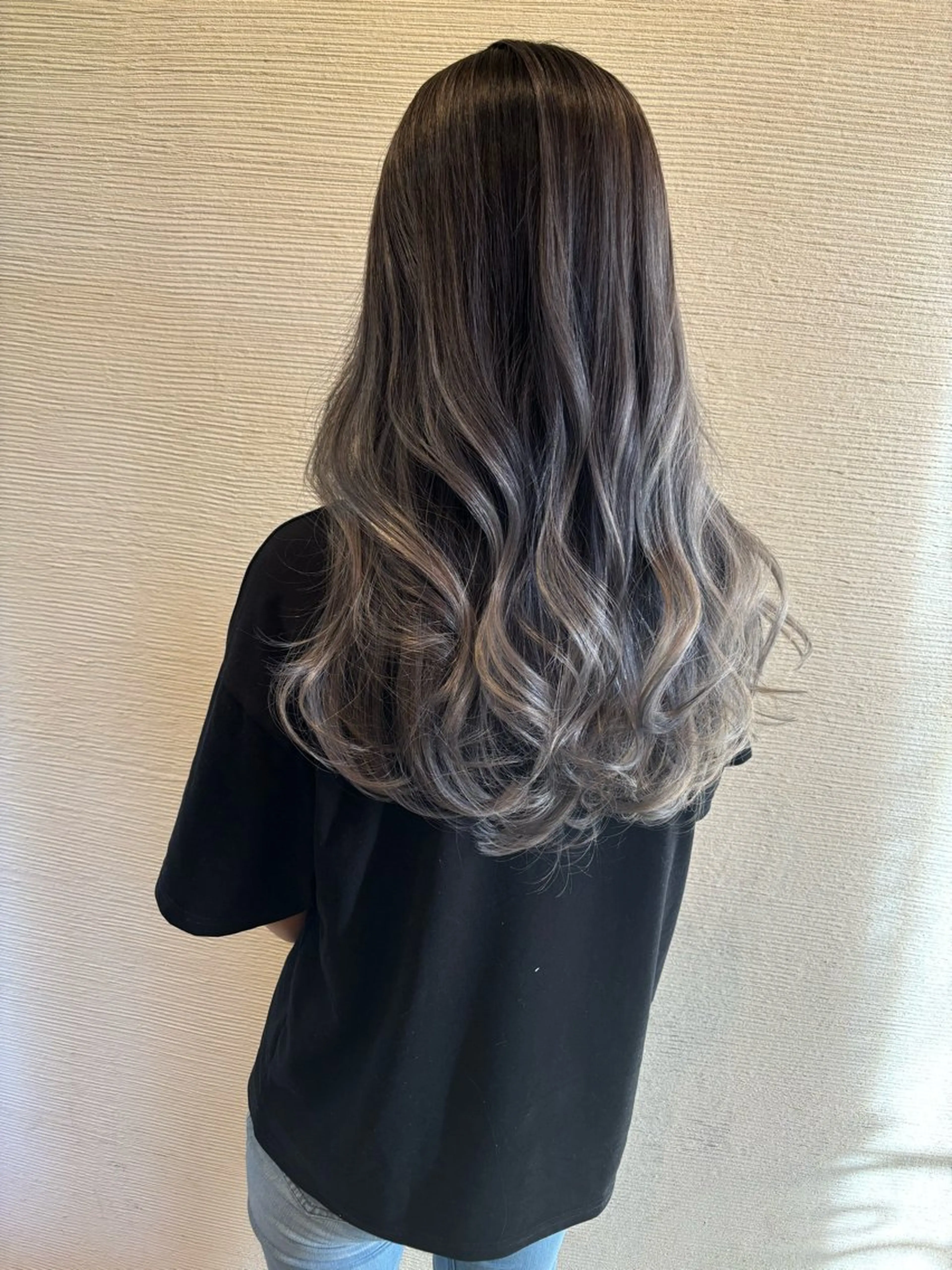 セミロング 小塚 レイヤー/ボブ /韓国ヘア/ブリーチのヘアスタイル