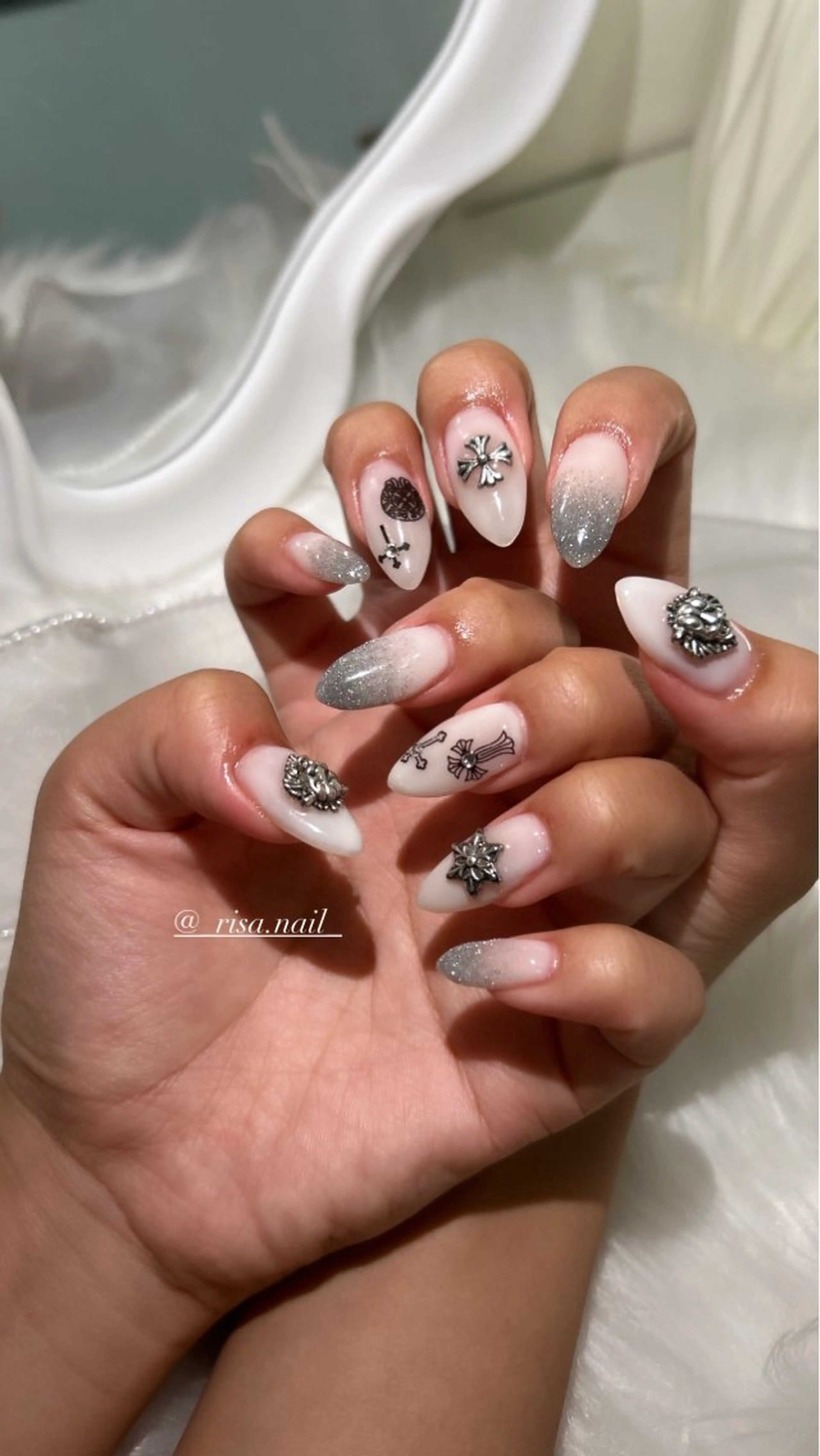 ネイル 🅁nail🪞✨ risa🎀のネイルデザイン