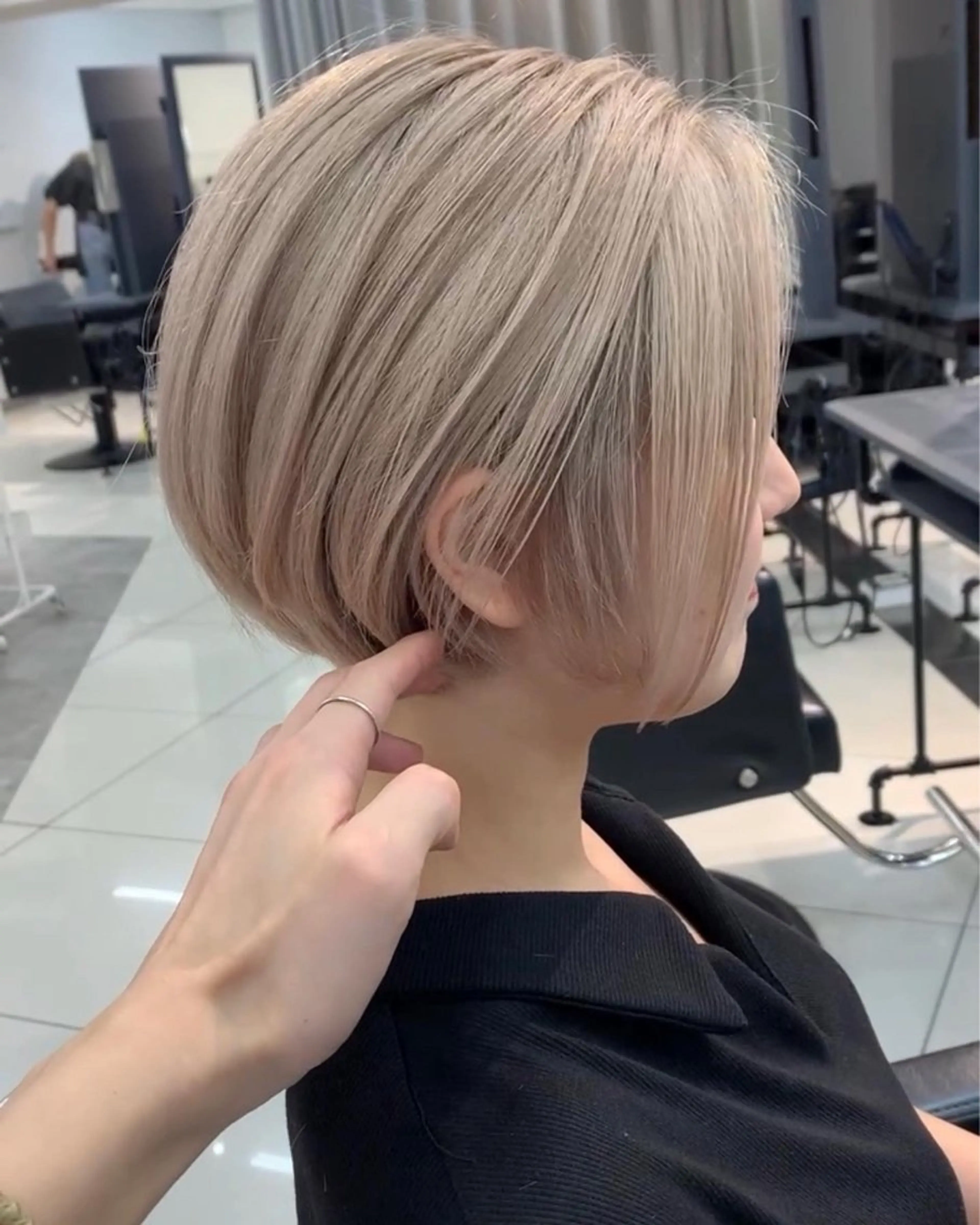 ショート タカハシ ショウタのヘアスタイル