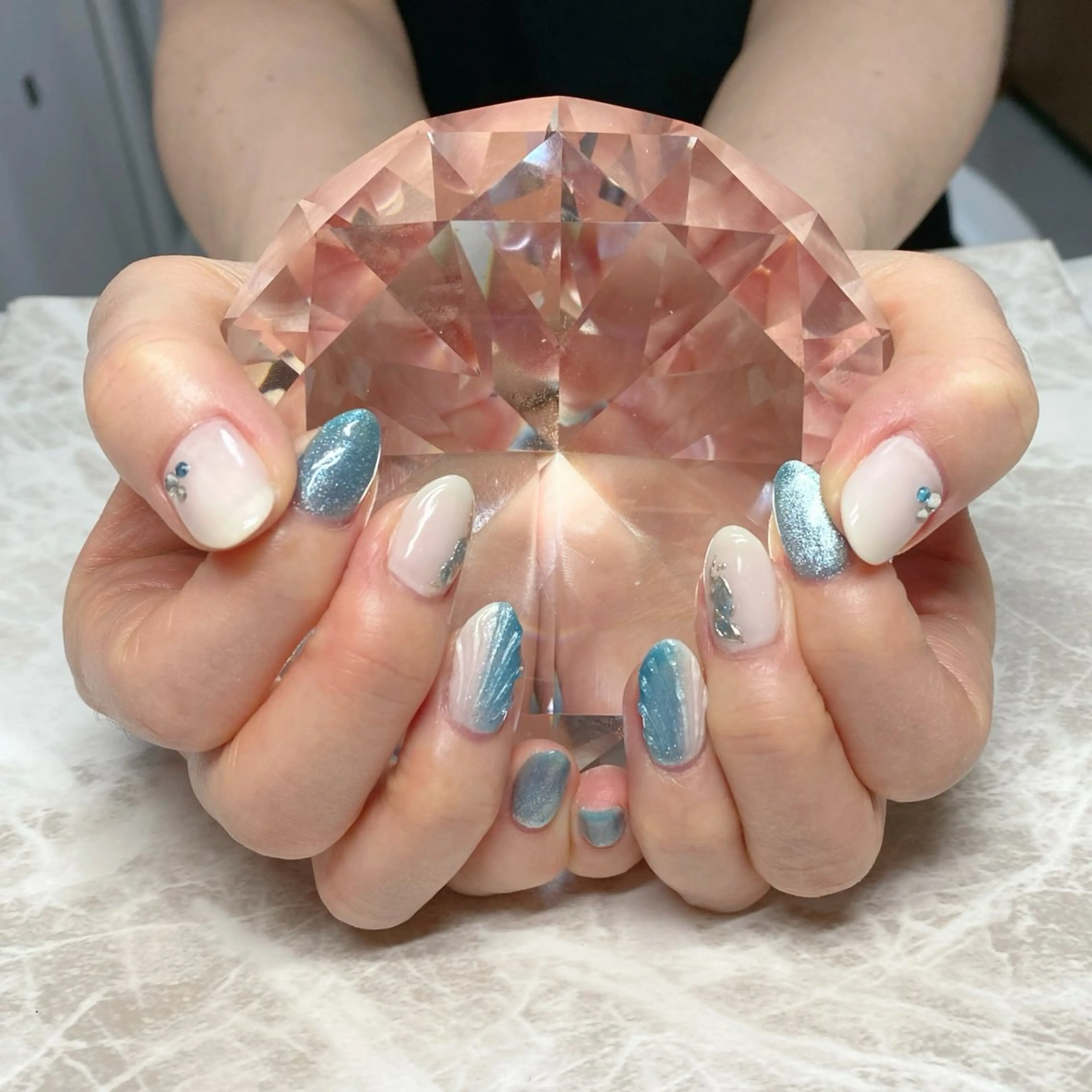 ネイル ハンドネイル ゆぴねいる所属・ゆぴねいる yupinailのネイルデザイン