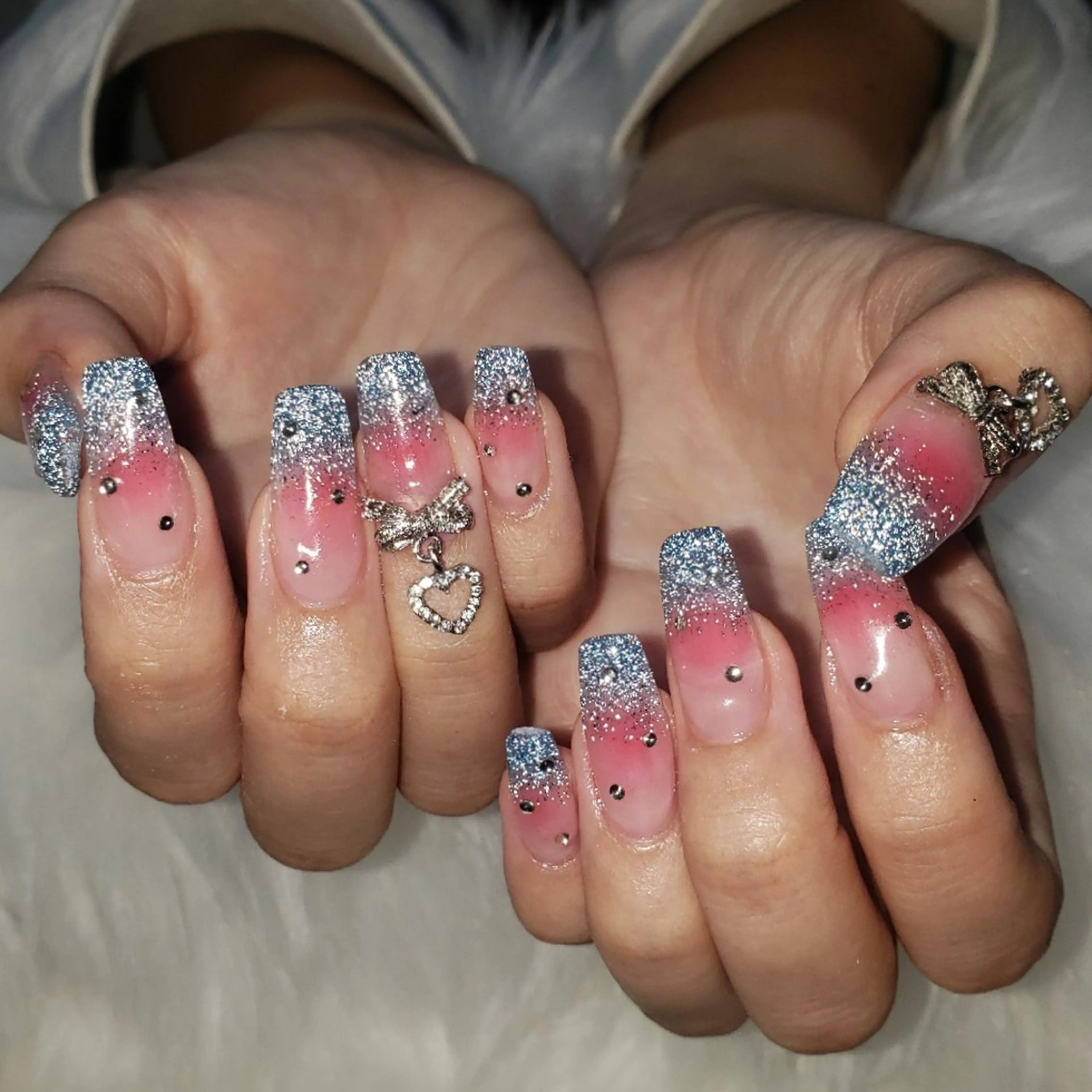 ネイル ビジュード ネイルのネイルデザイン