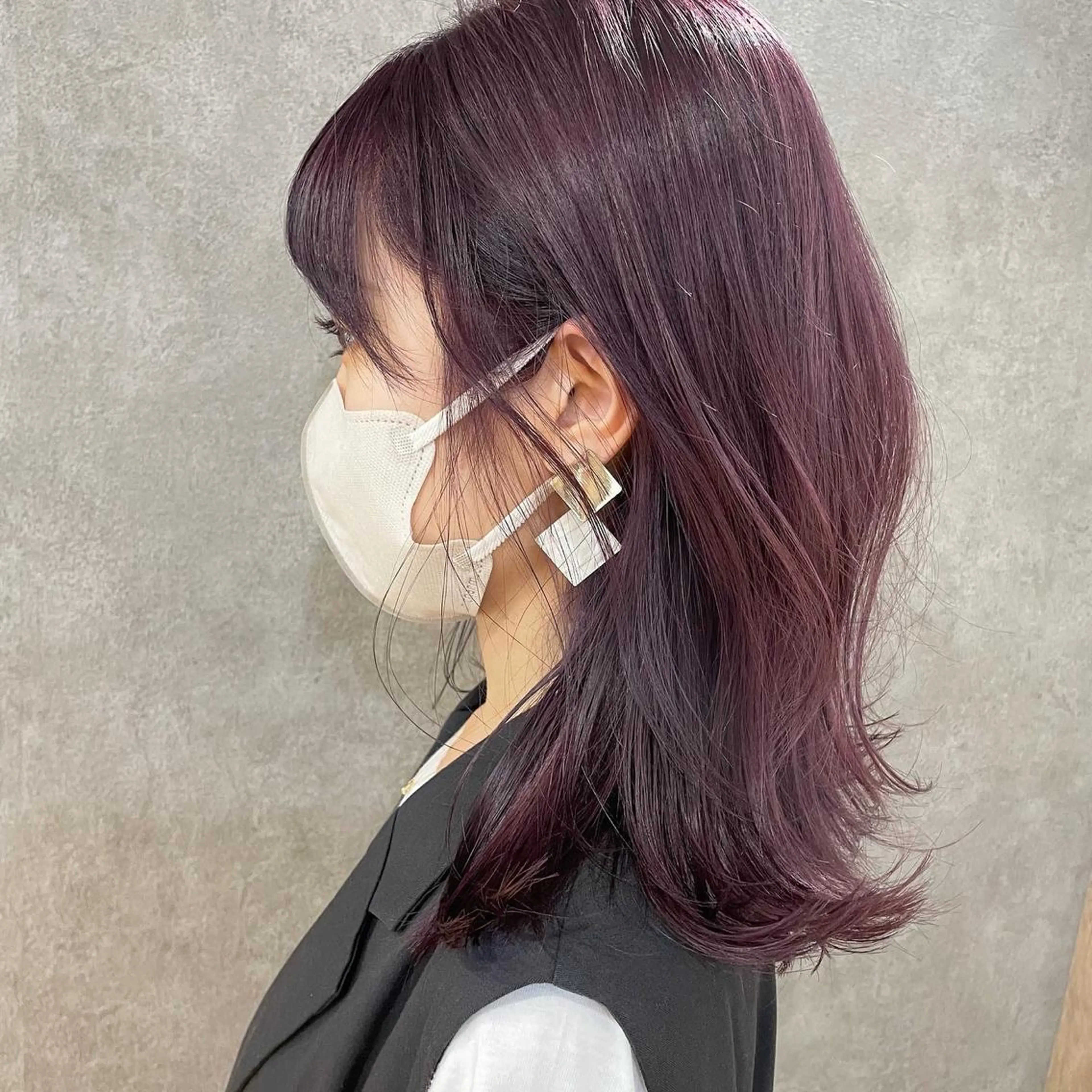 セミロング カラー ヘアカラー トリートメント TRENCH 自由が丘所属・TRENCH　相澤 果歩のヘアスタイル