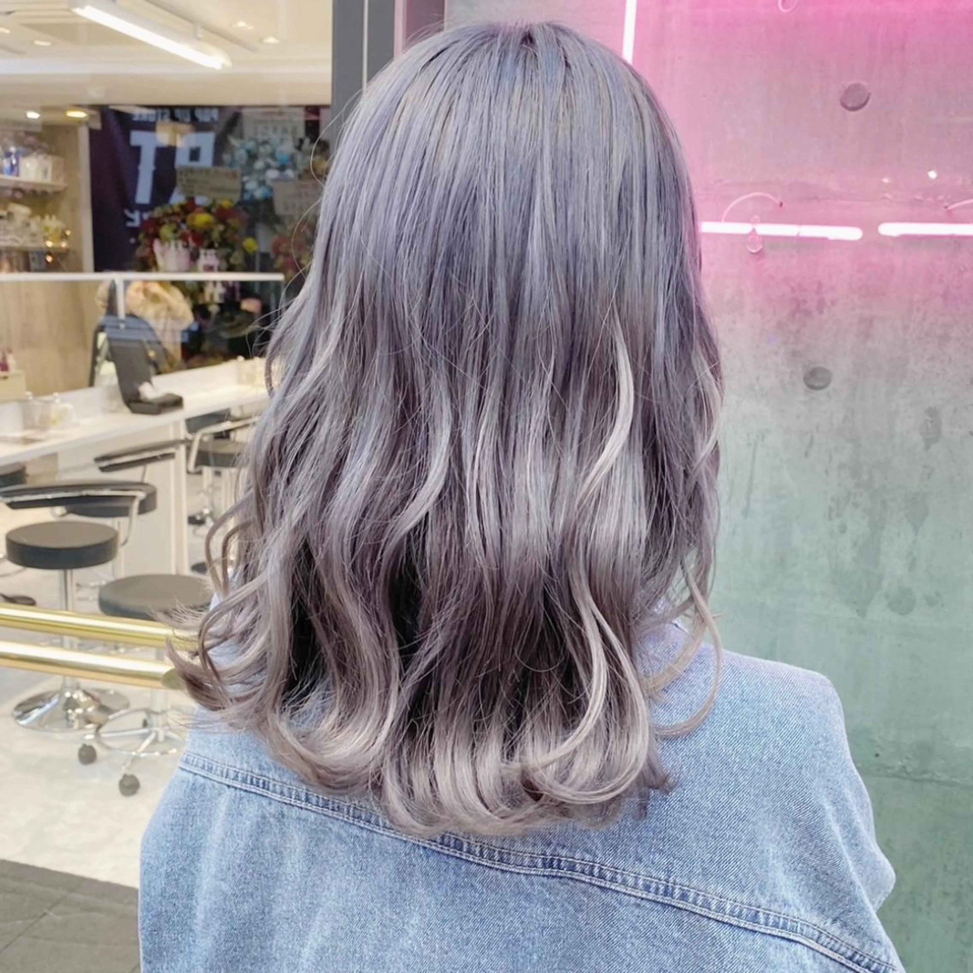 ミディアム カラー ヘアアレンジ メンズ キッズ ヘアカラー トリートメント ヘアセット お悩み解決美容師 💐AMIのヘアスタイル