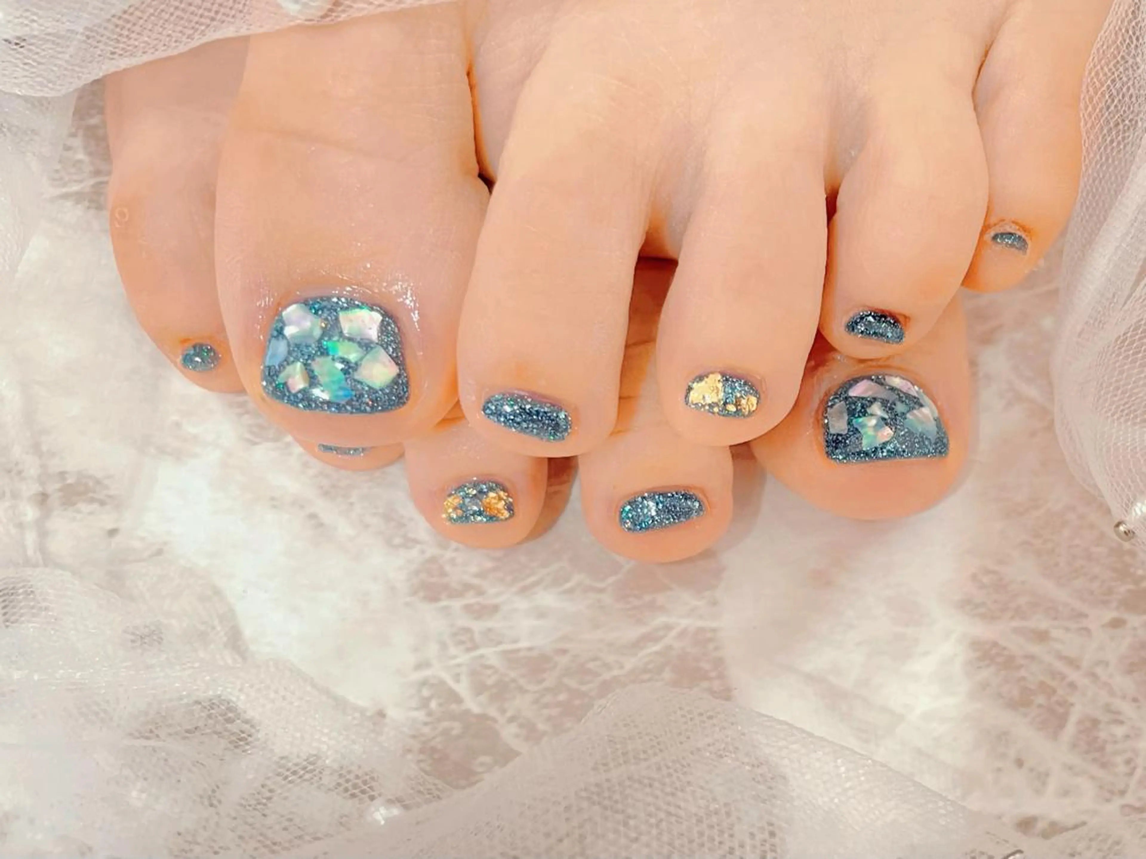 ネイル フットネイル マジック ミラーのネイルデザイン