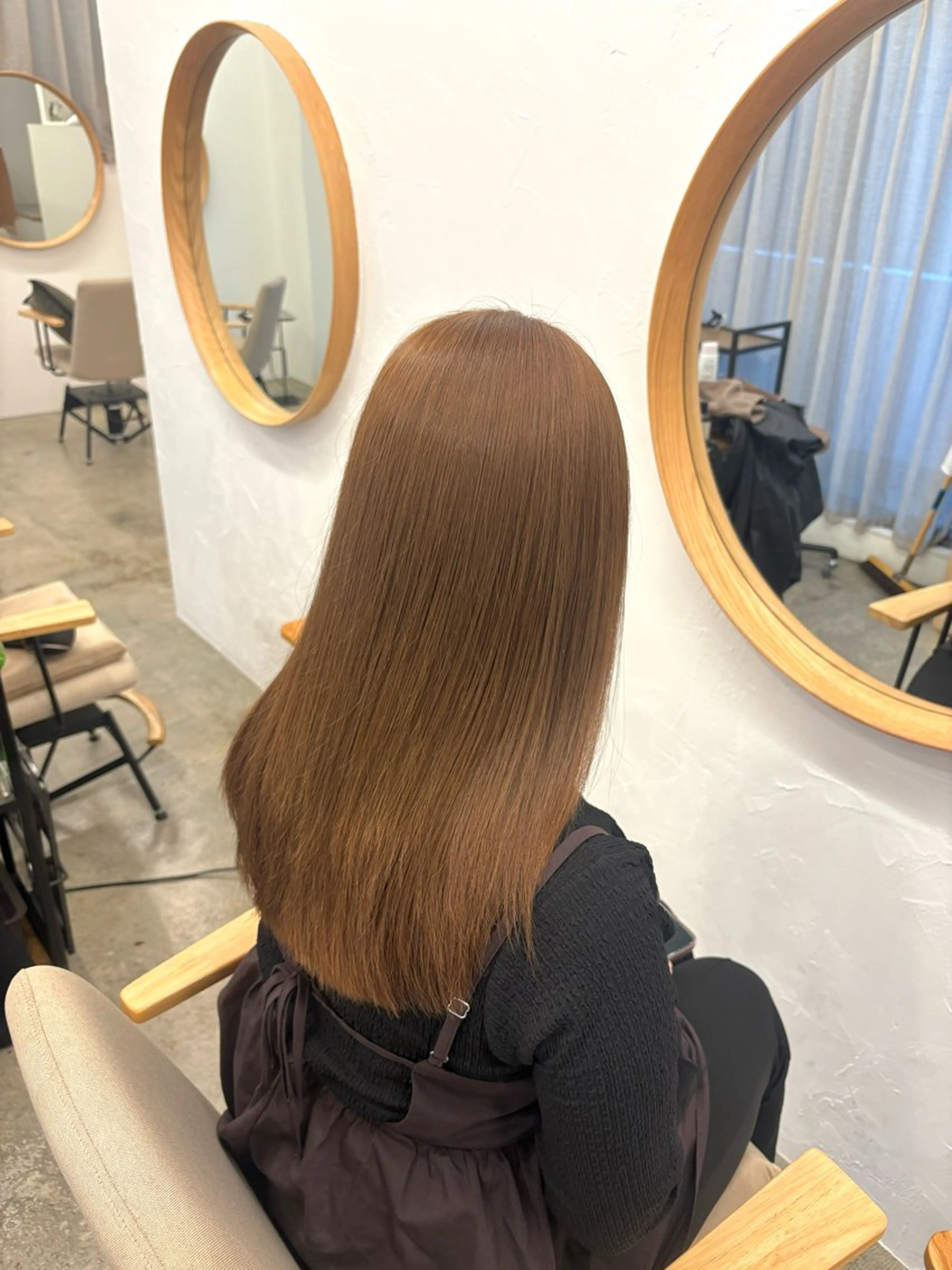 ミディアム カット ヘアカラー トリートメント 🫧 ROVER mizuki 🫧のヘアスタイル