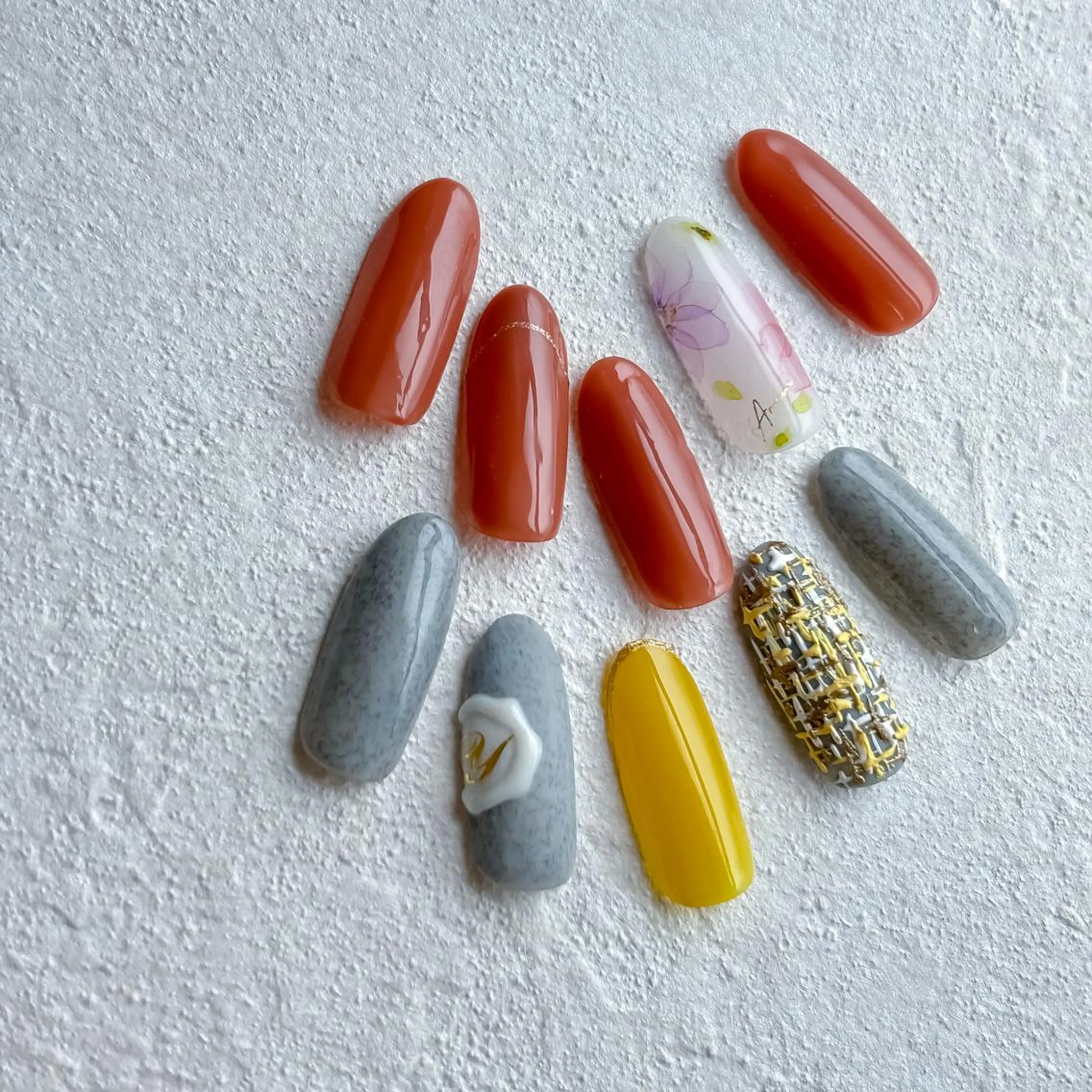 ネイル かおる KAORUのネイルデザイン