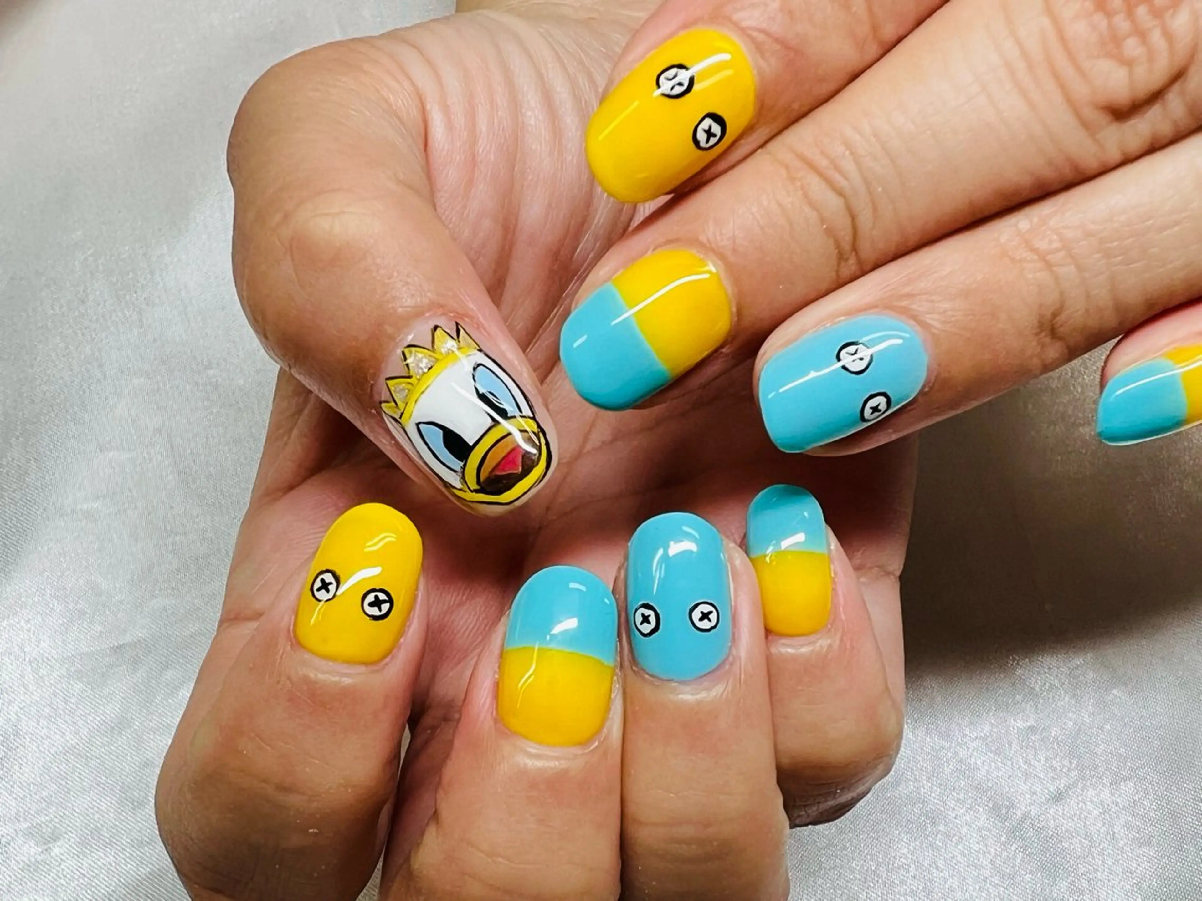 ネイル ユリシスネイル 担当近藤のネイルデザイン