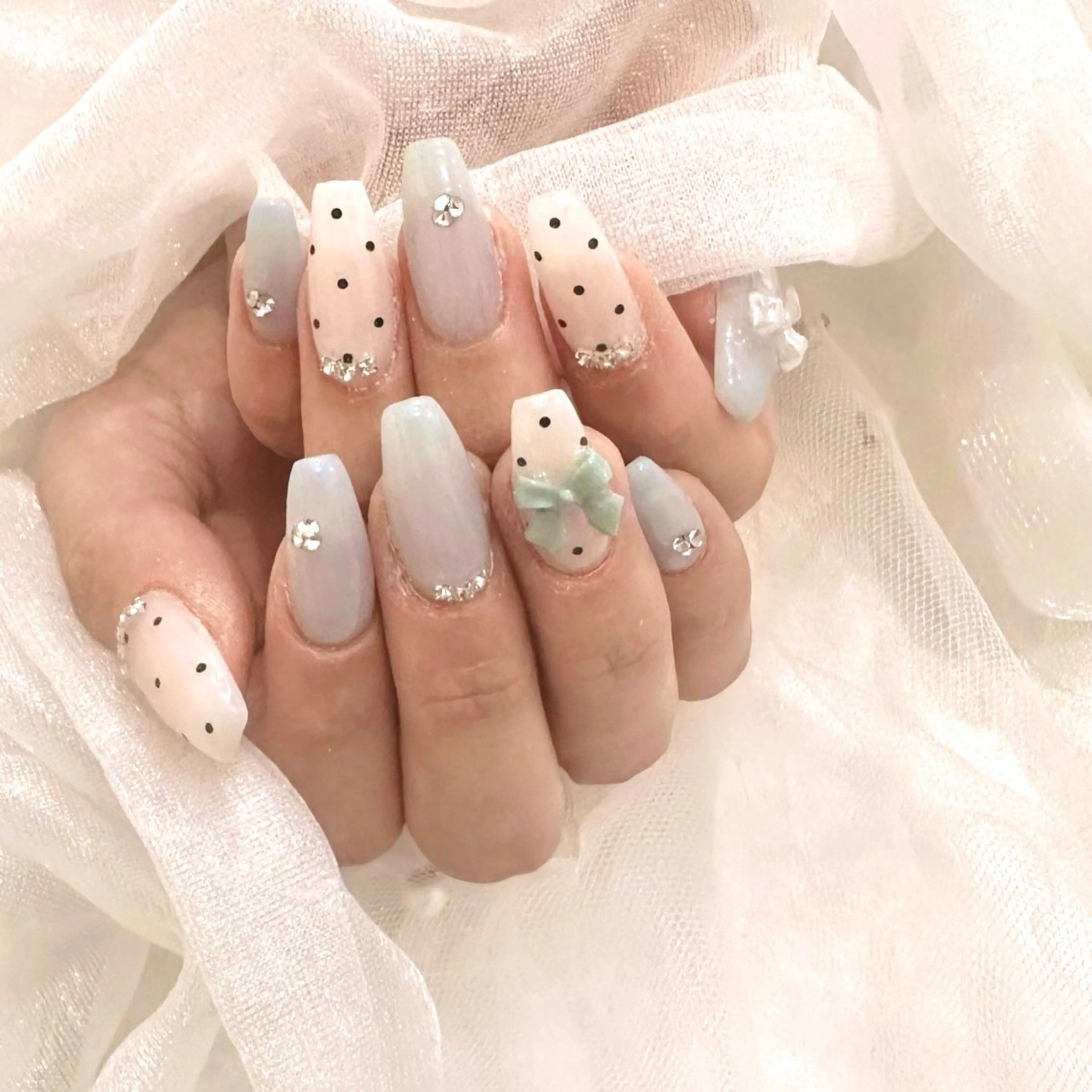 ネイル ハンドネイル ハンドケア SALON  ELVI所属・SARA ♥のネイルデザイン