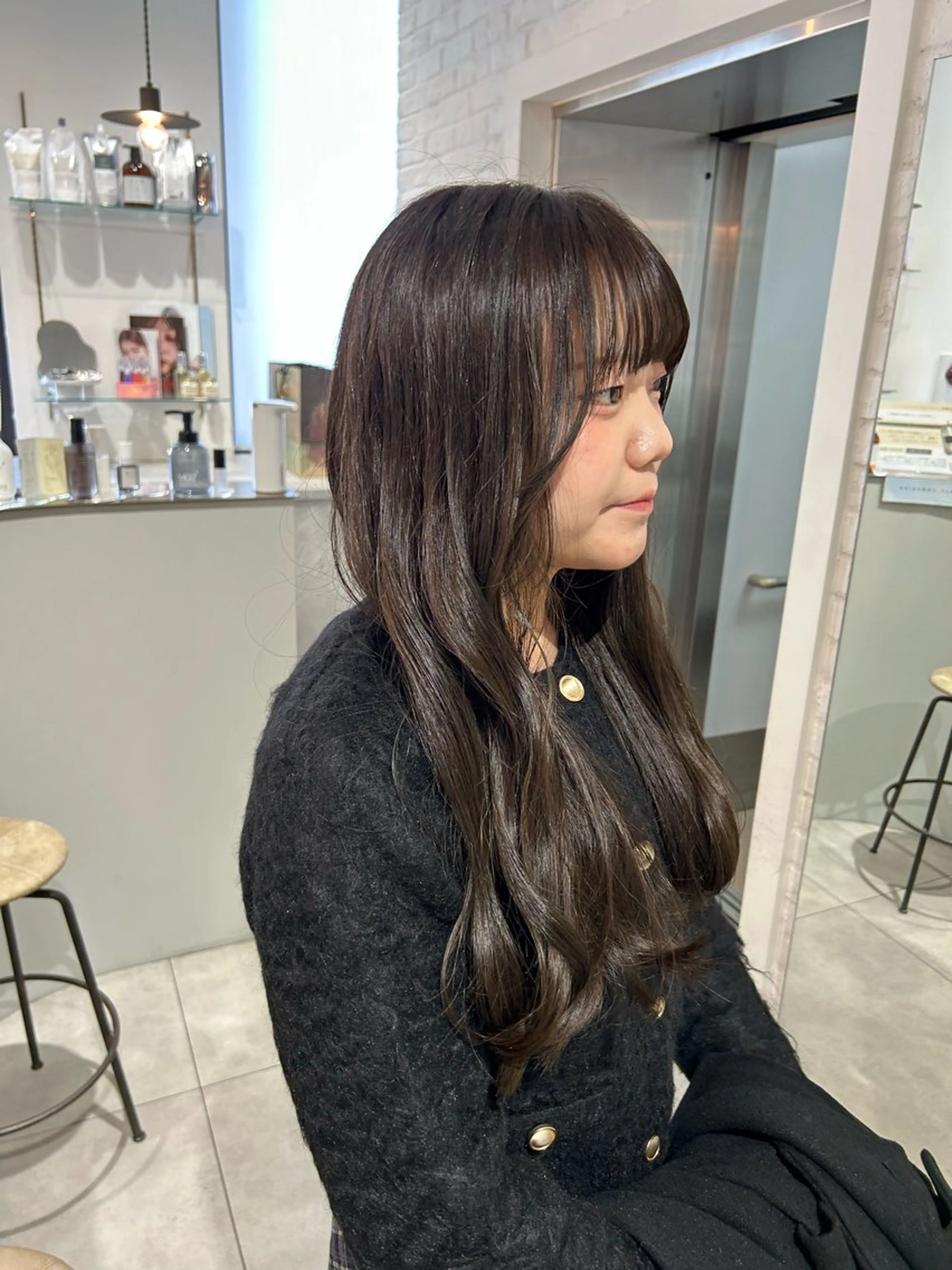 ロング カラー グレージュ オリーブグレージュ オリーブグレー カット ヘアカラー オリーブベージュ/ ブリーチなし透明感のヘアスタイル