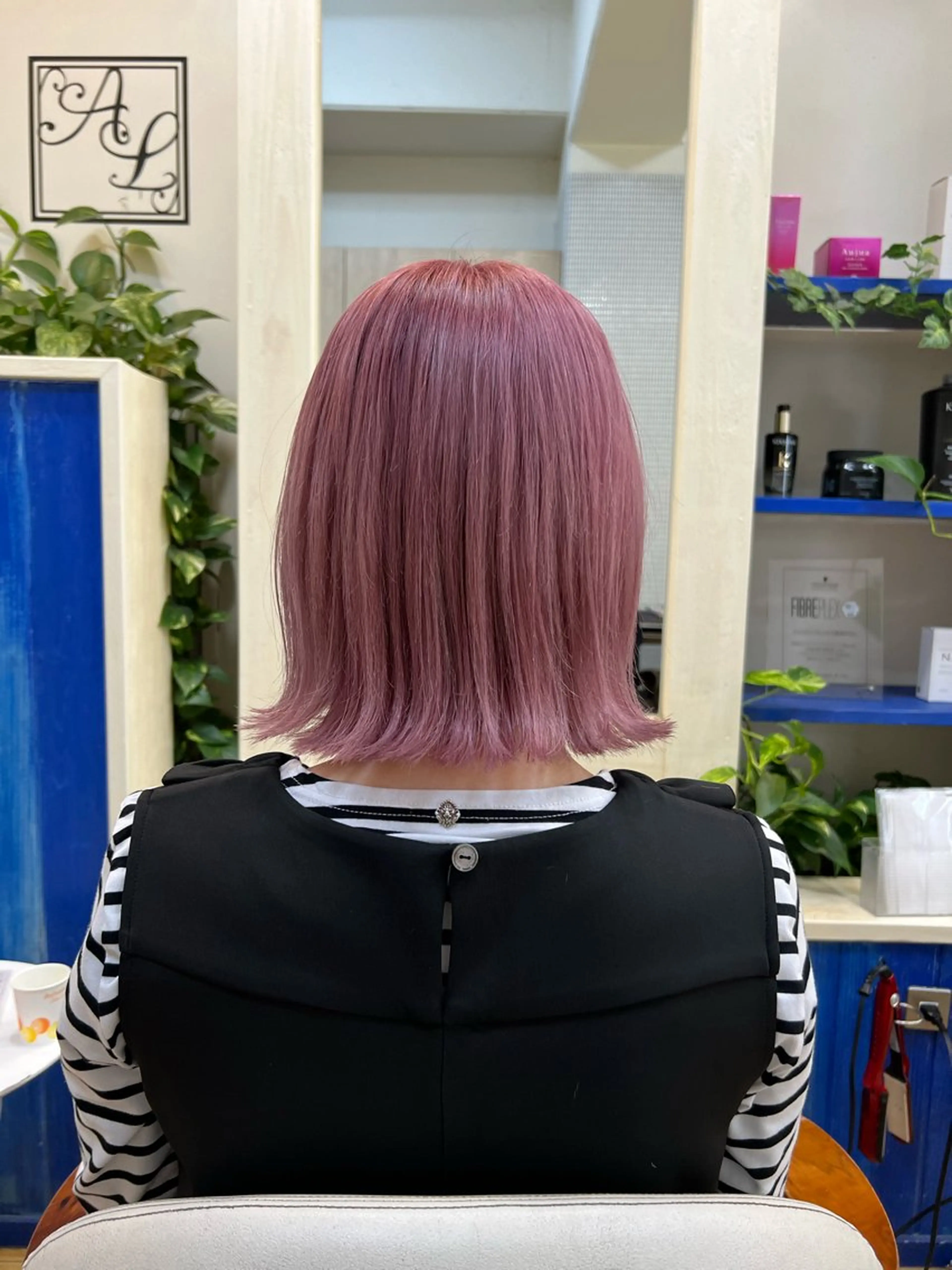 🕊️ 艶カラー全体の写真