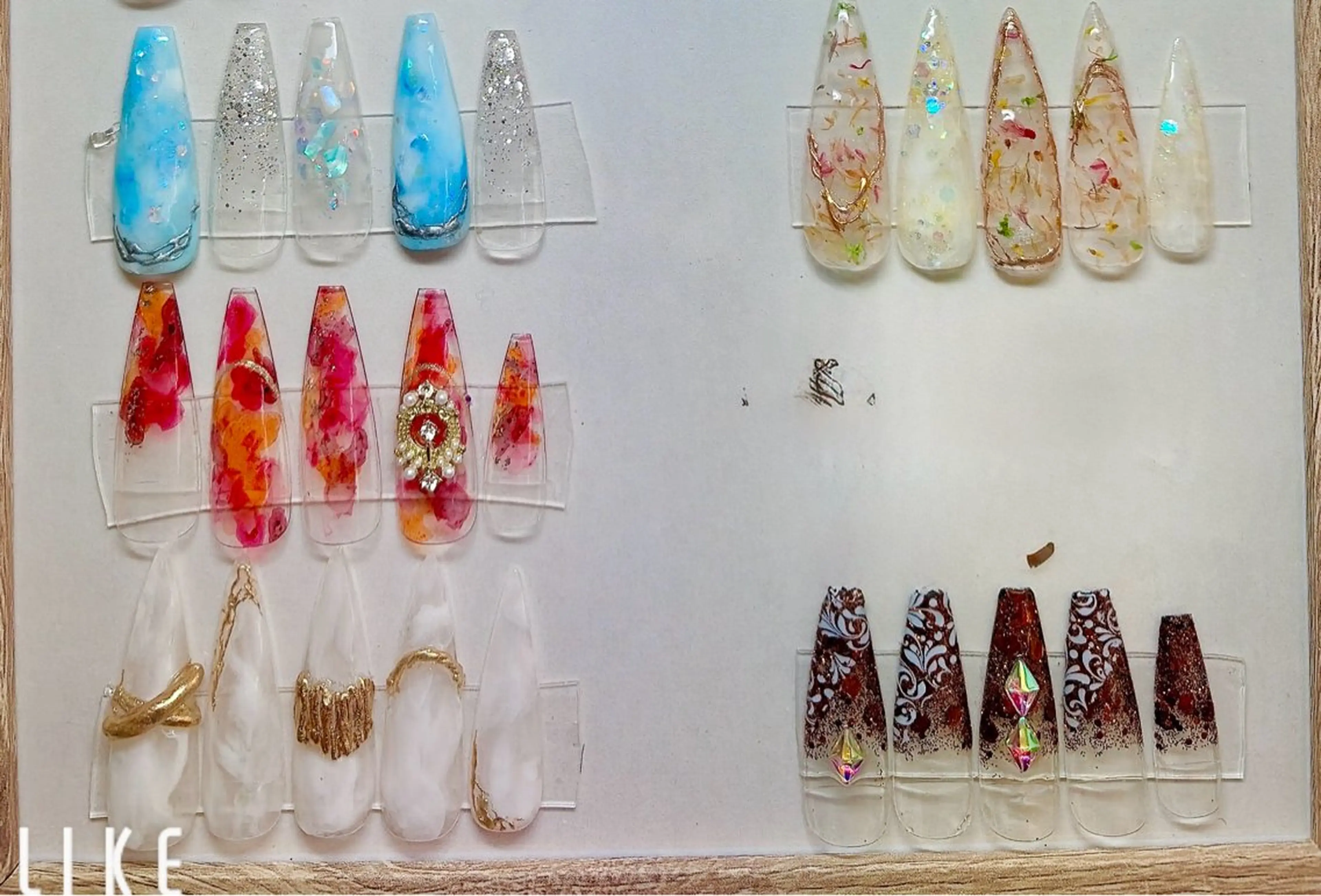 ネイル スカルプネイル レイジー スワンのネイルデザイン