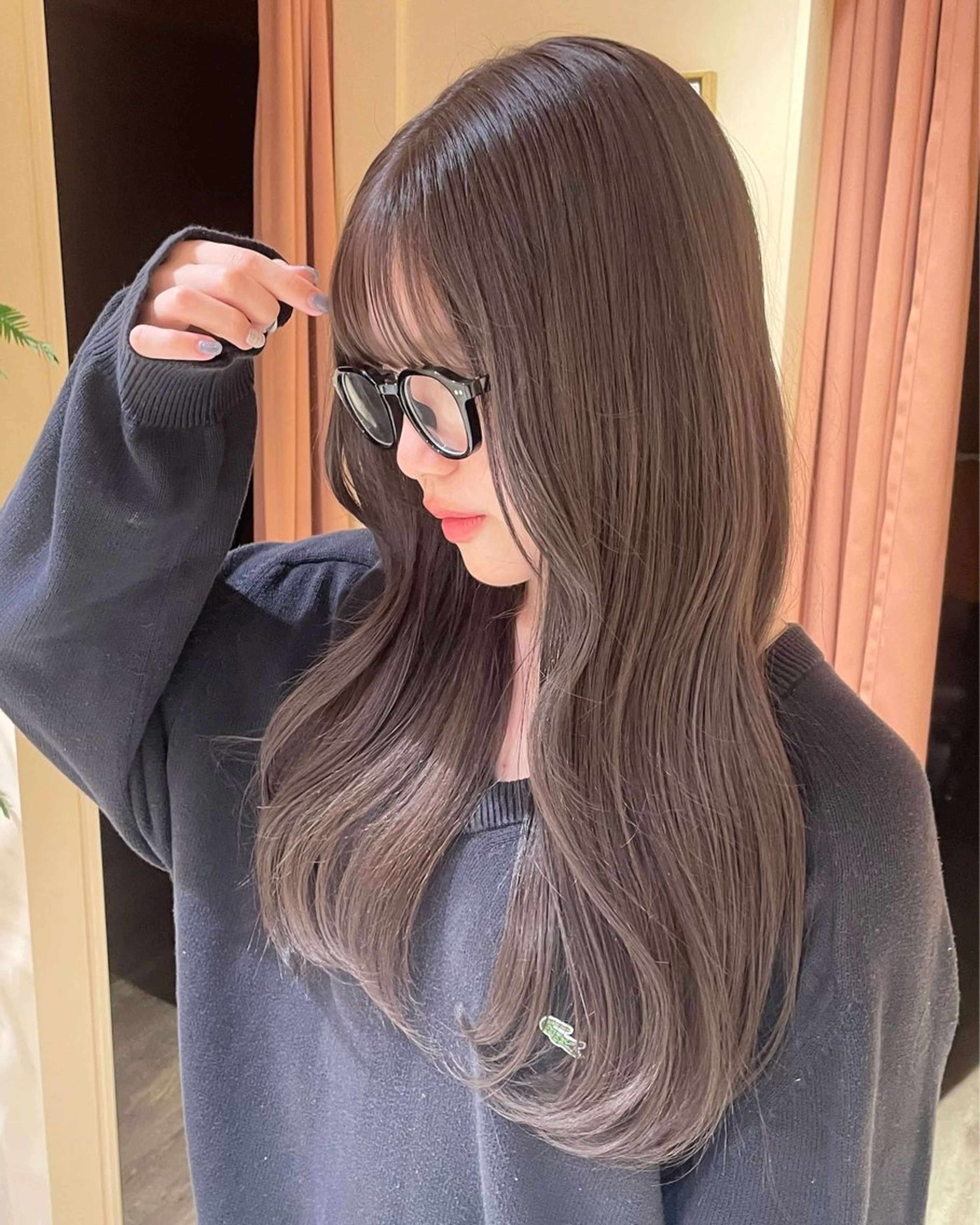 ロング カラー 透明感カラー ヘアカラー トリートメント coyumi / 𝘦 𝘮 𝘶のヘアスタイル