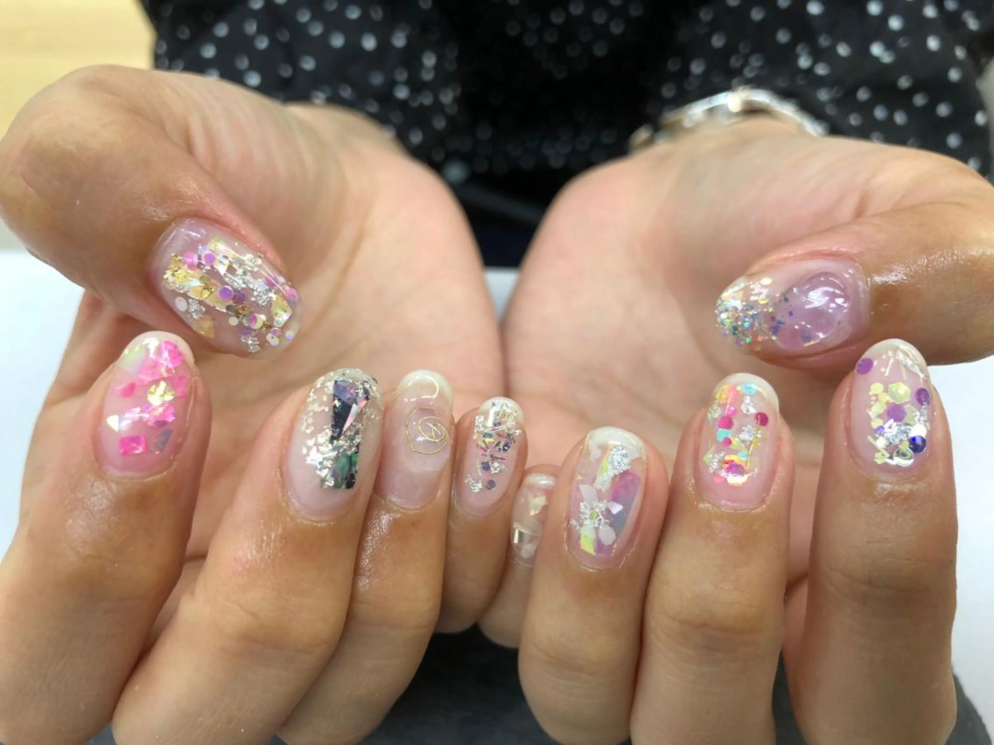 ネイル クリアネイル ホログラムネイル キラキラネイル esNail&eye イーズネイル＆アイのネイルデザイン