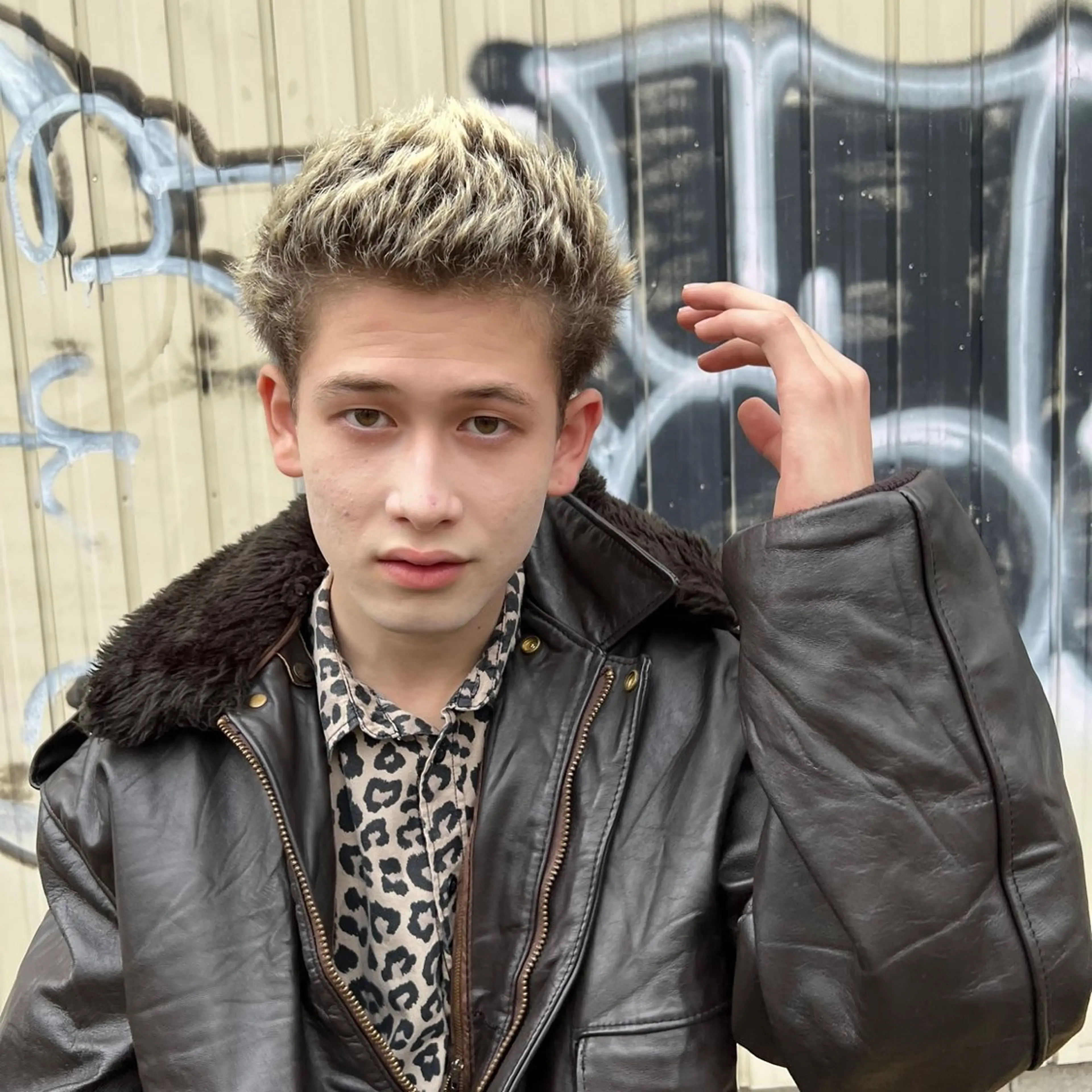 ショート カラー メンズ パーマ職人 Mizukiのヘアスタイル