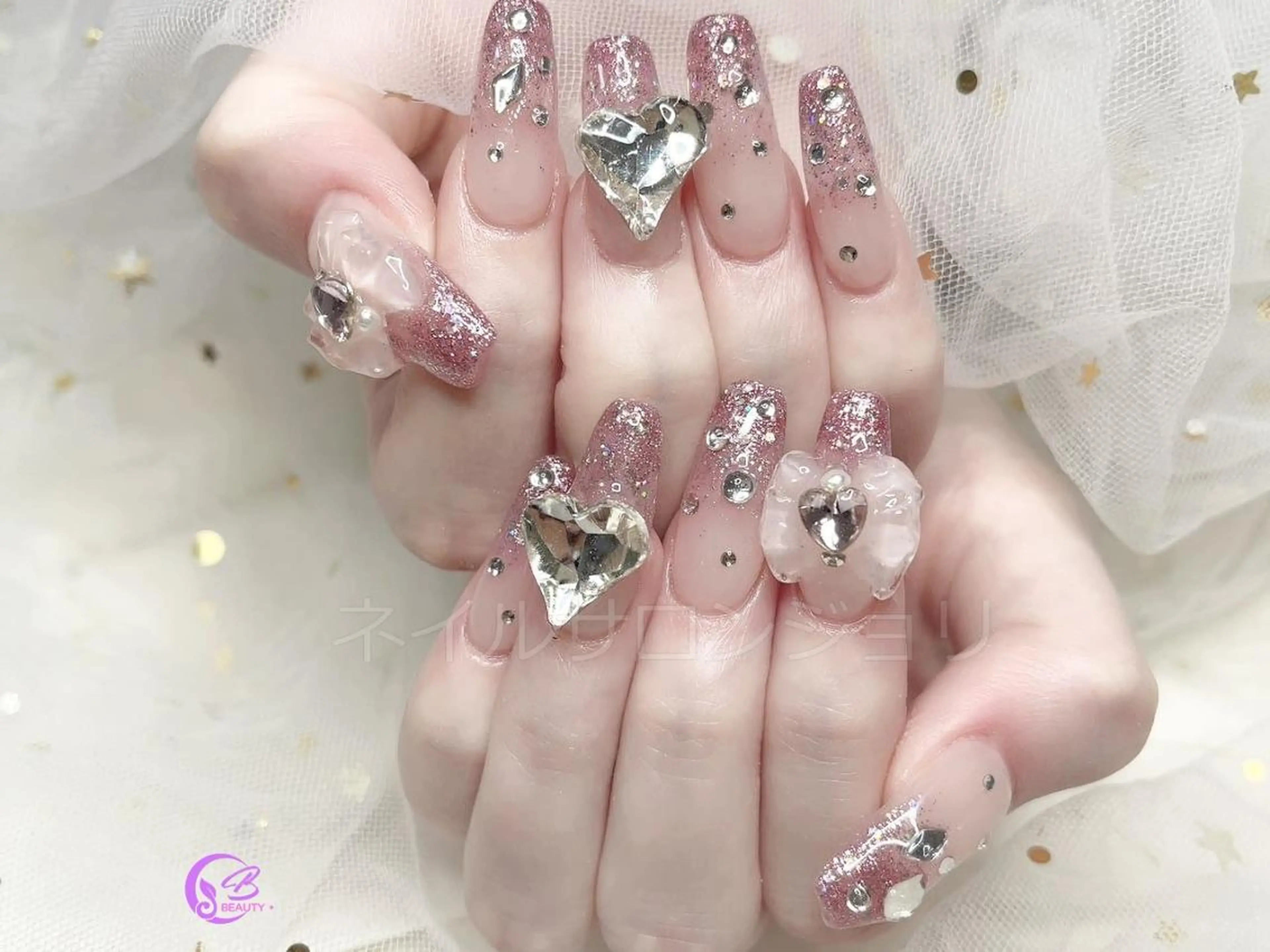 ネイル ジョリ En 💞🦋のネイルデザイン