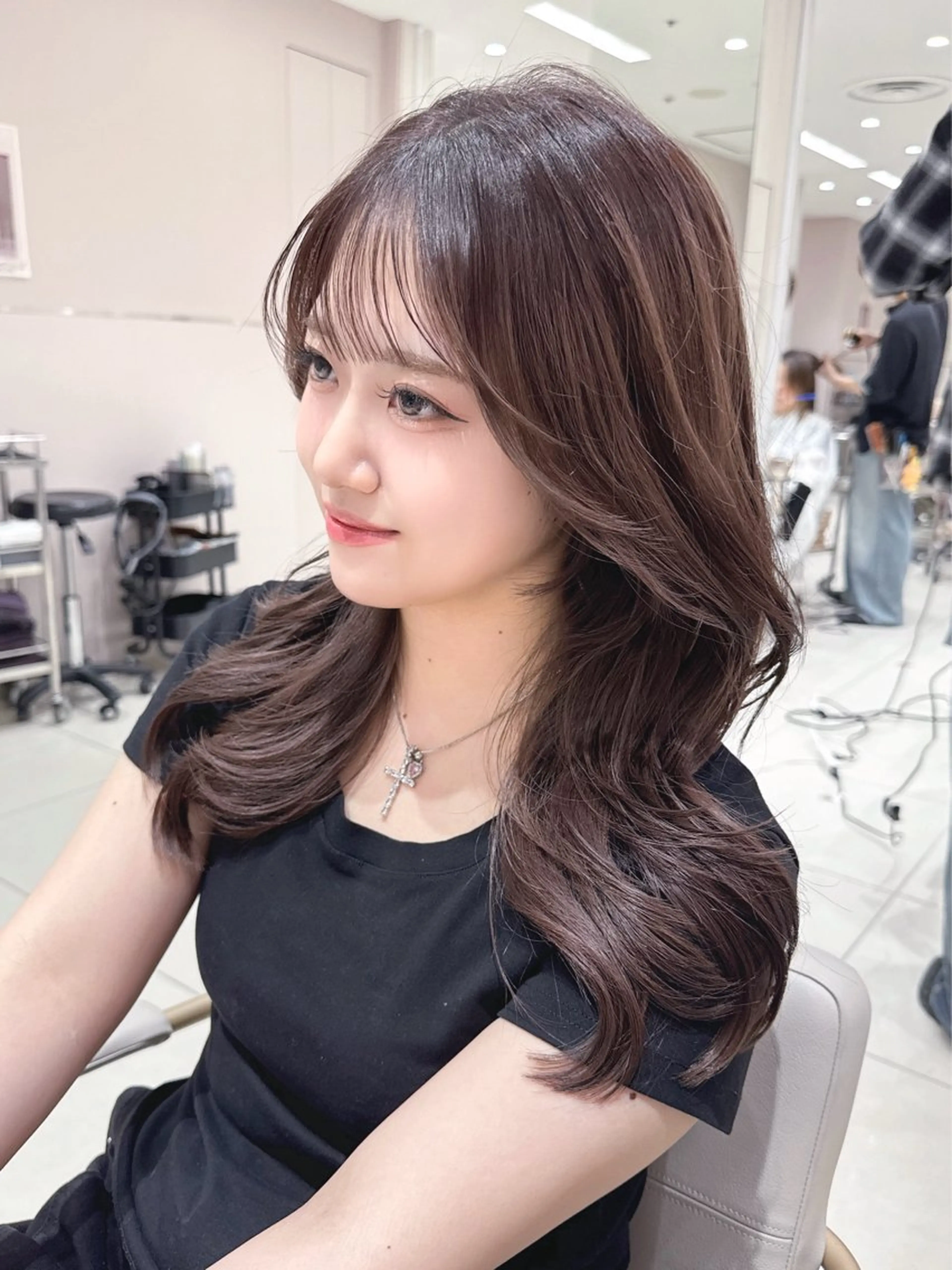 ミディアム カラー カット ヘアカラー トリートメント ヘッドスパ ヘアセット 韓国ヘア/レイヤー/ 顔まわり/りょーとのヘアスタイル