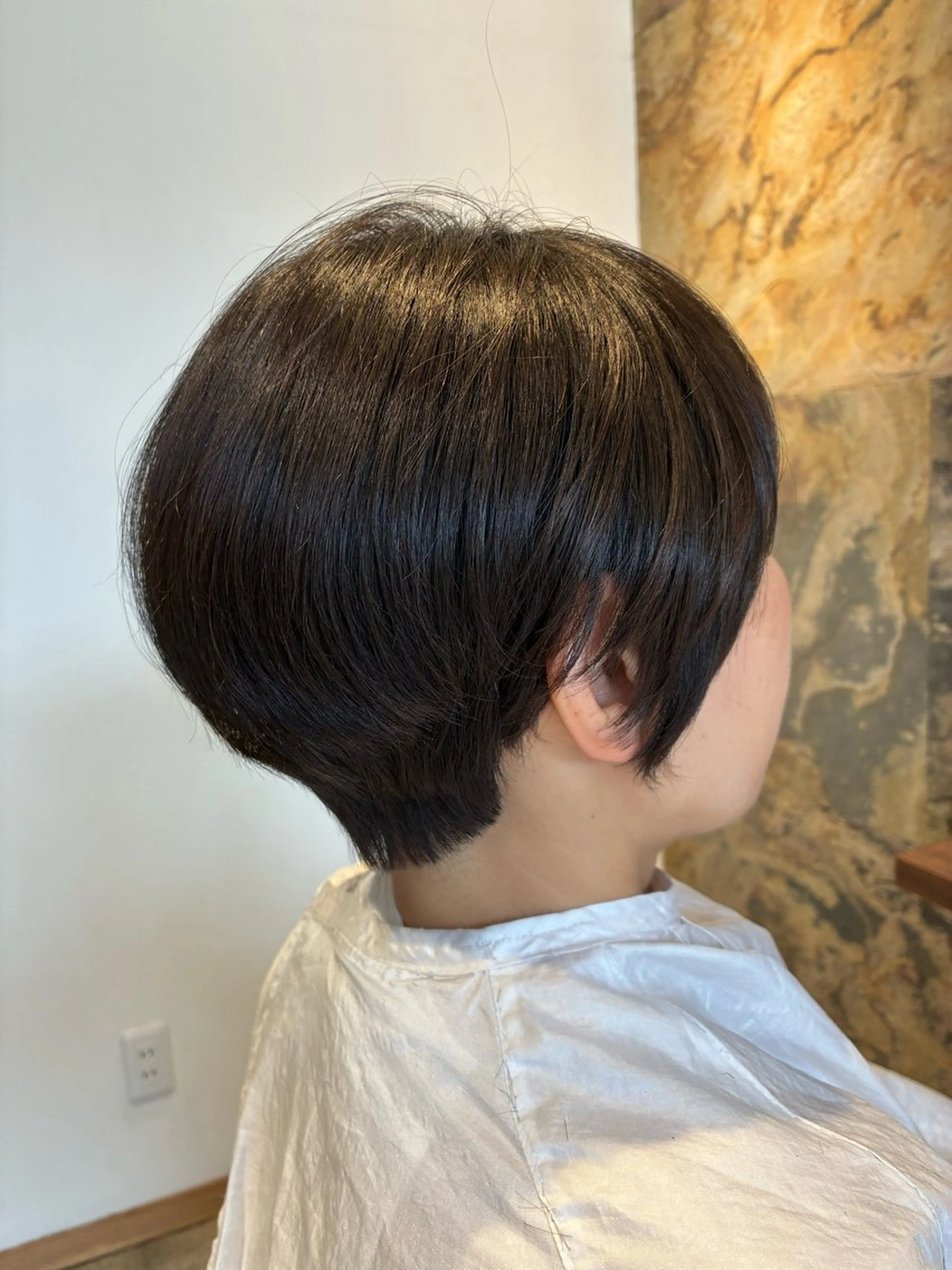 ショート 安田 純香のヘアスタイル