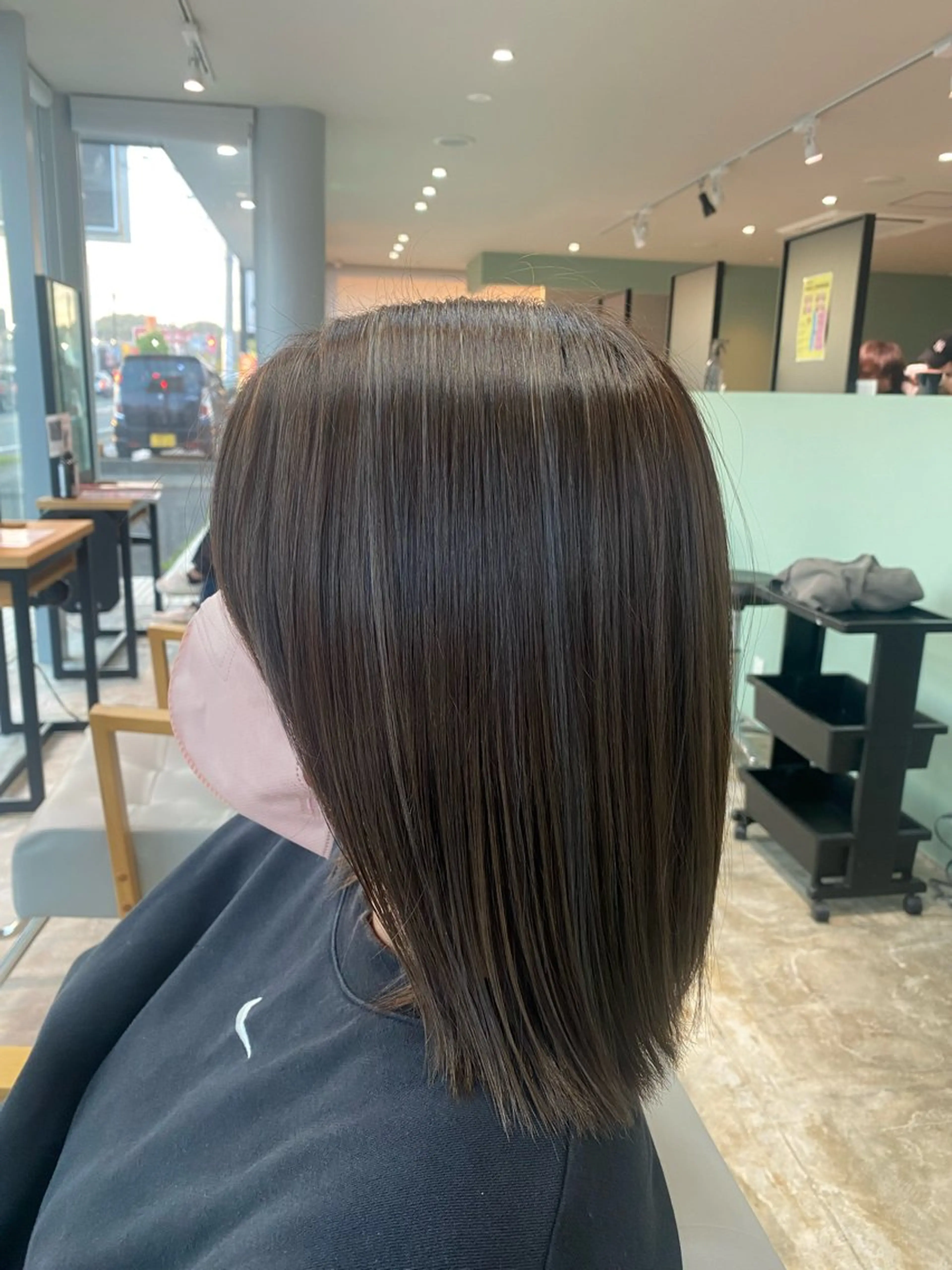 カラー ハイライトカラー . SHIZUKAのヘアスタイル