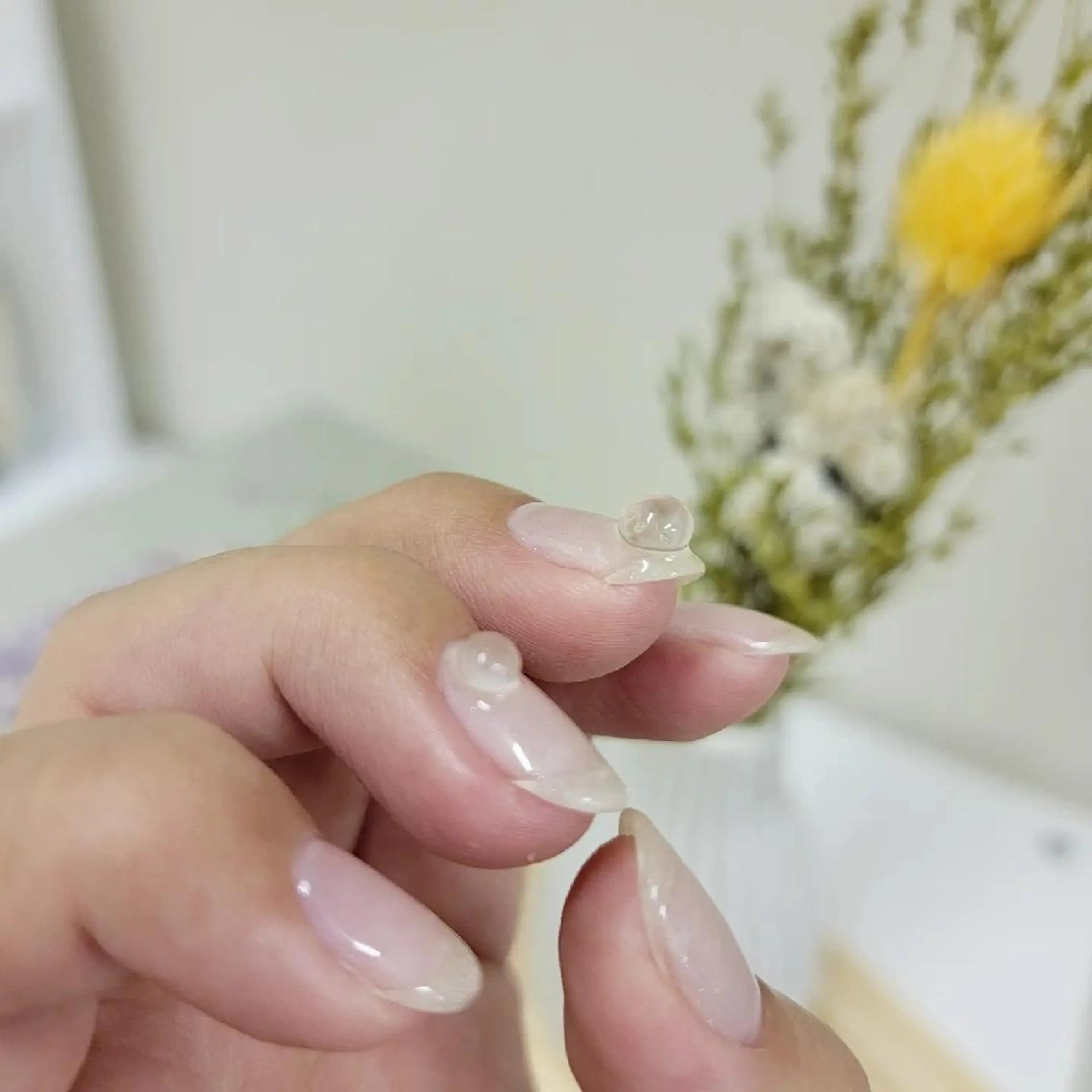 ハンドジェルネイル⚘アート4本し放題(オフ込)の写真