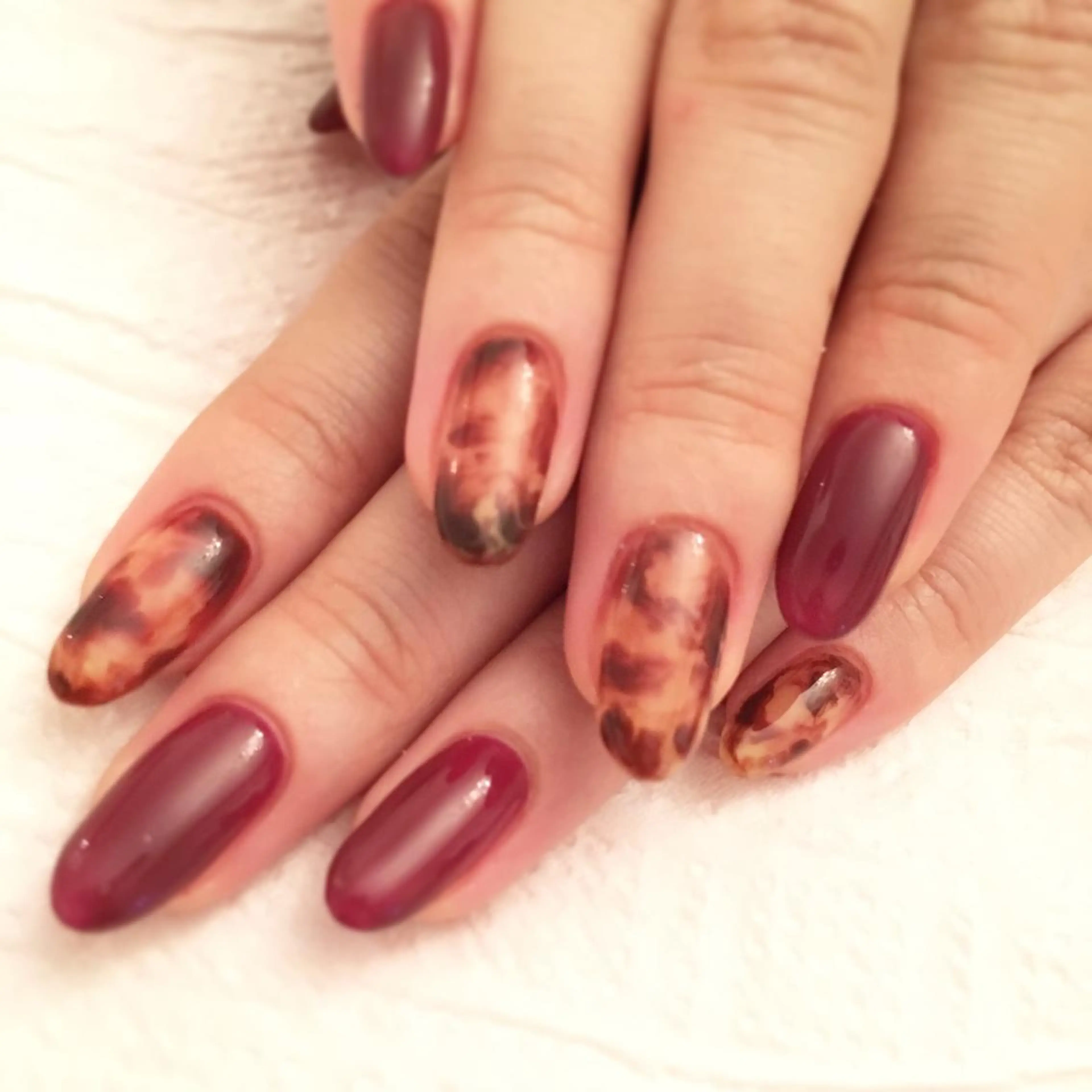 ネイル 髙城 亜紀のネイルデザイン