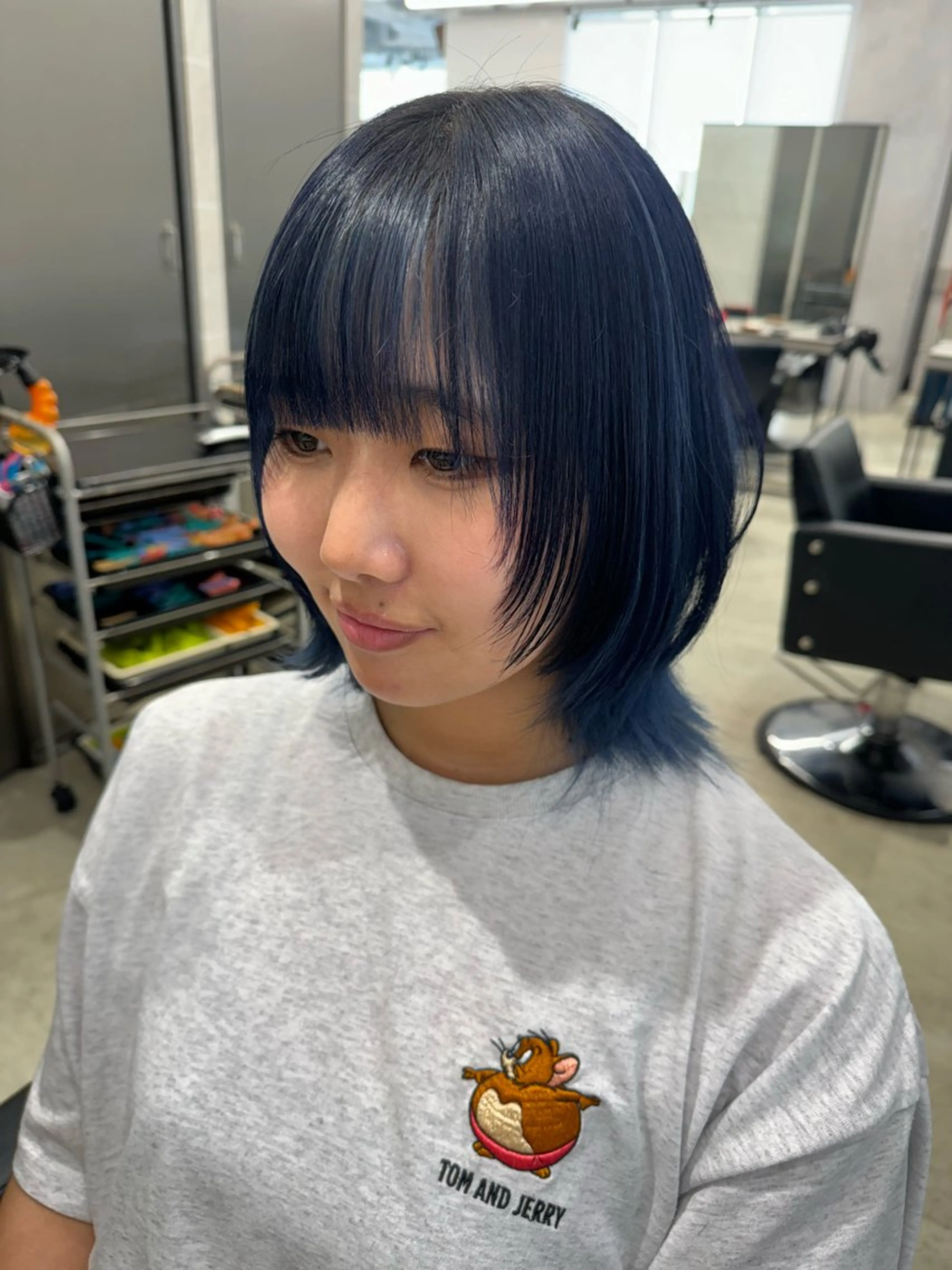 セミロング カラー アクアカラー ブルーカラー ウルフカット 透明感カラー✨艶髪 制作🌱山根あゆみのヘアスタイル