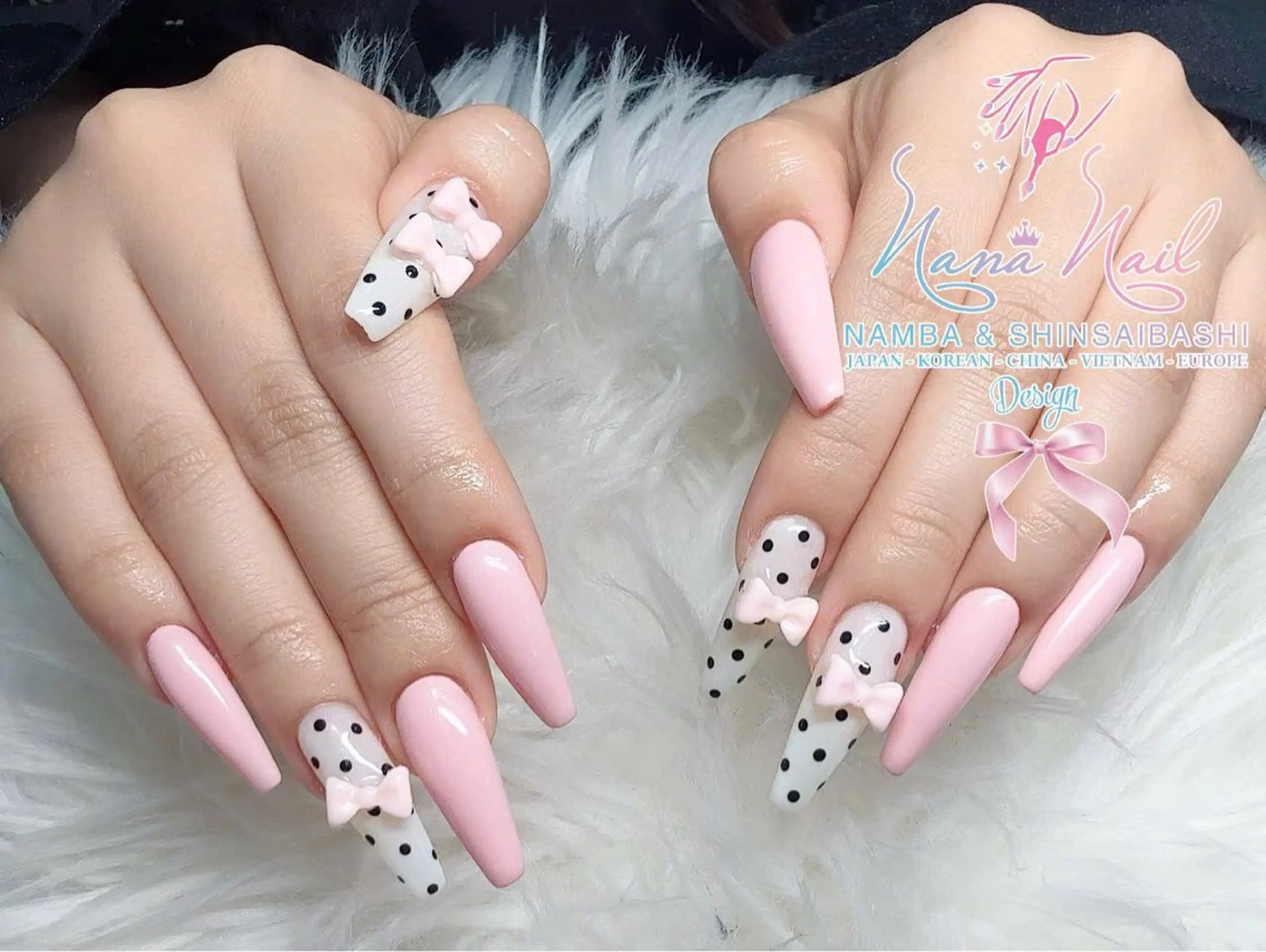 ネイル チークネイル 桜ネイル フラッシュネイル フットネイル ジェルネイル ハンドネイル リナネイル アメ村心斎橋店のネイルデザイン