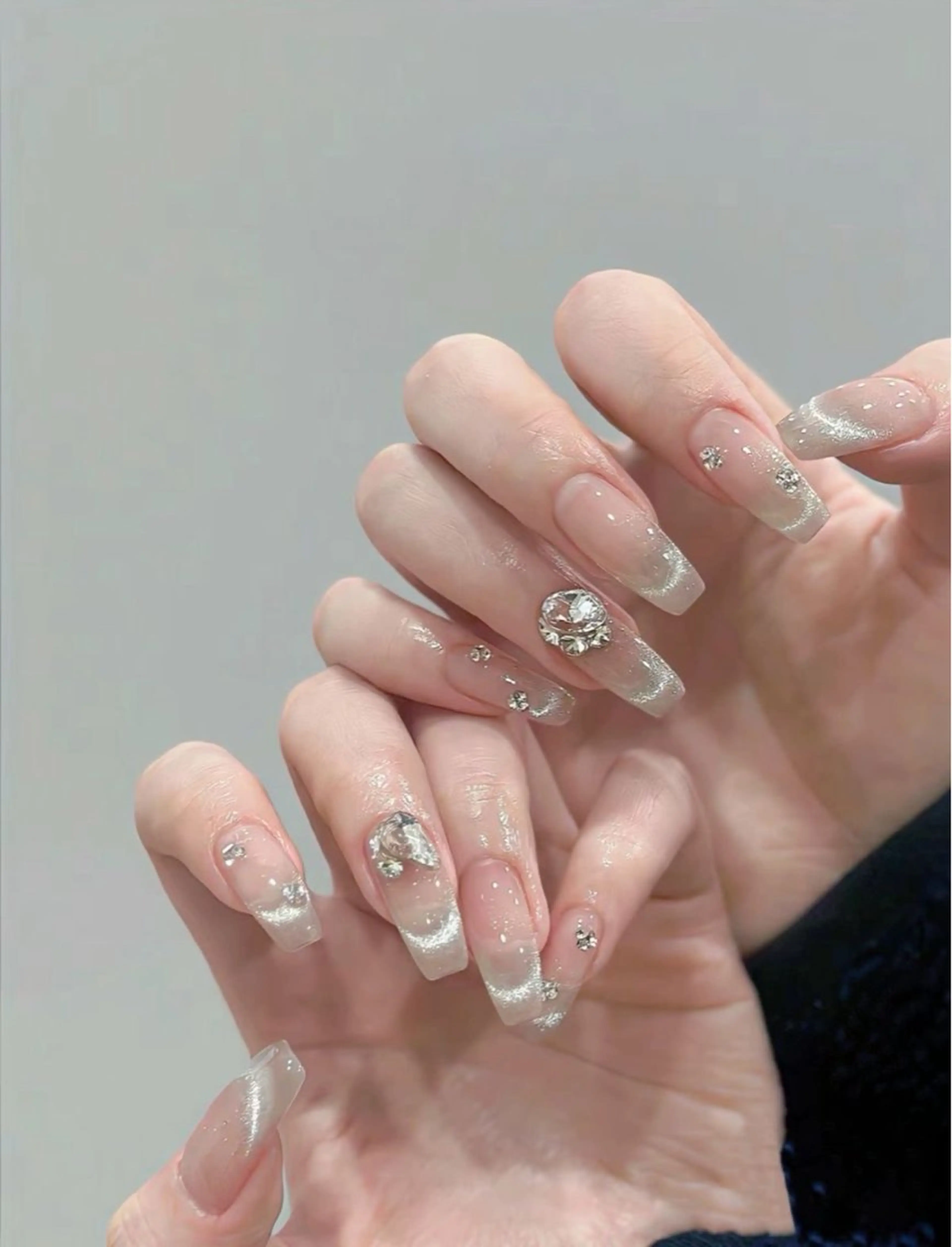 セミロング 韓国風ヘア ハンドネイル Aila Nail所属・Aila Nail HanChanのネイルデザイン